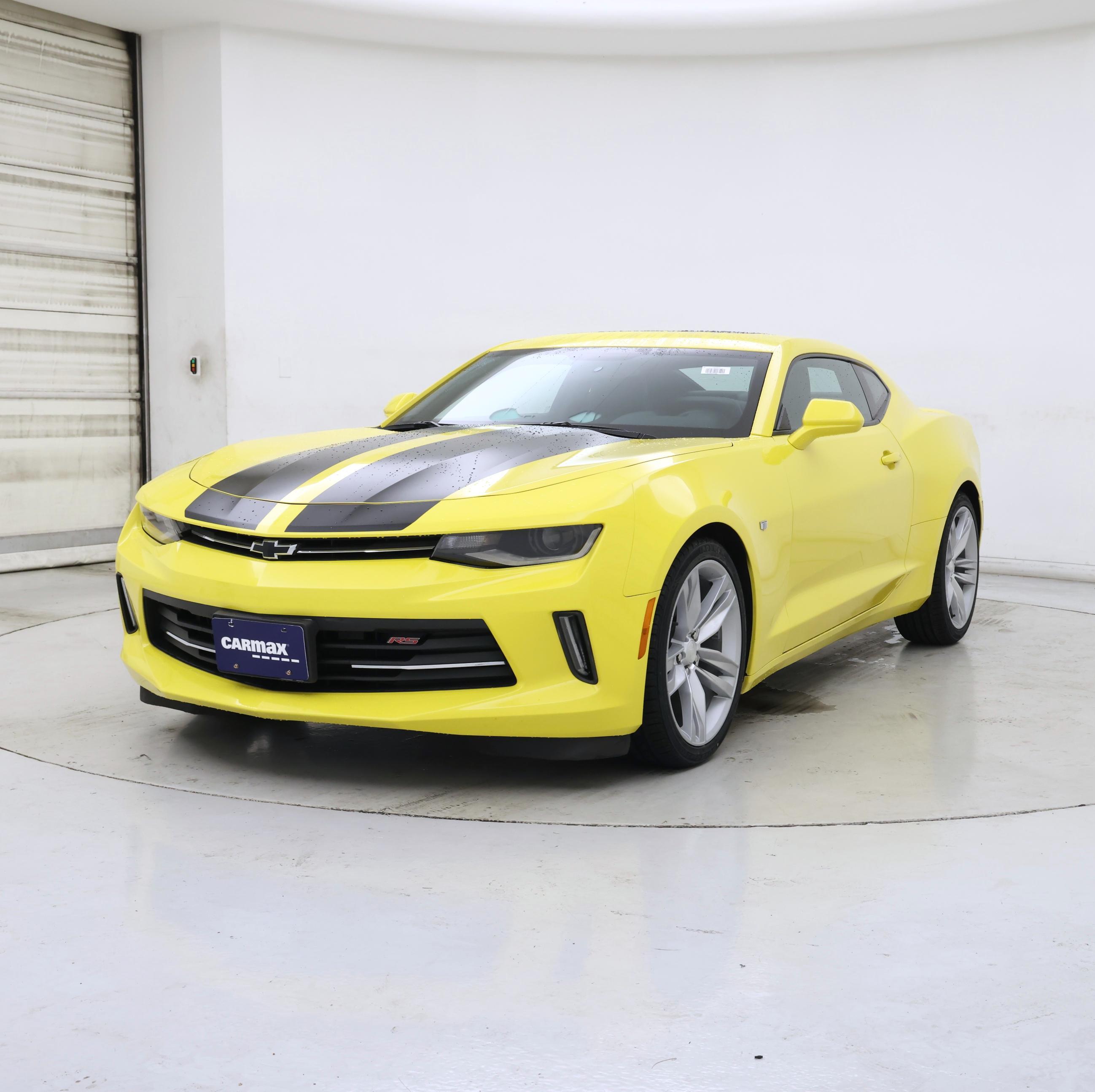 Thumbnail: 2017 Chevrolet Camaro - 4