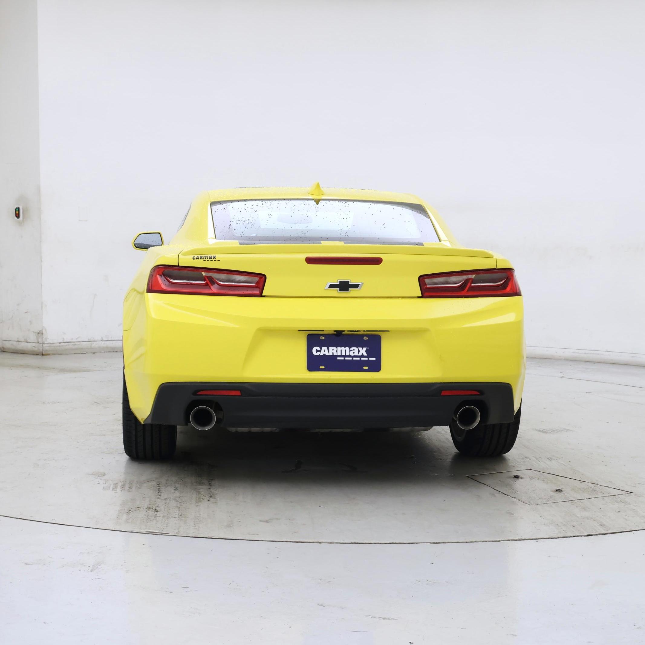 Thumbnail: 2017 Chevrolet Camaro - 6