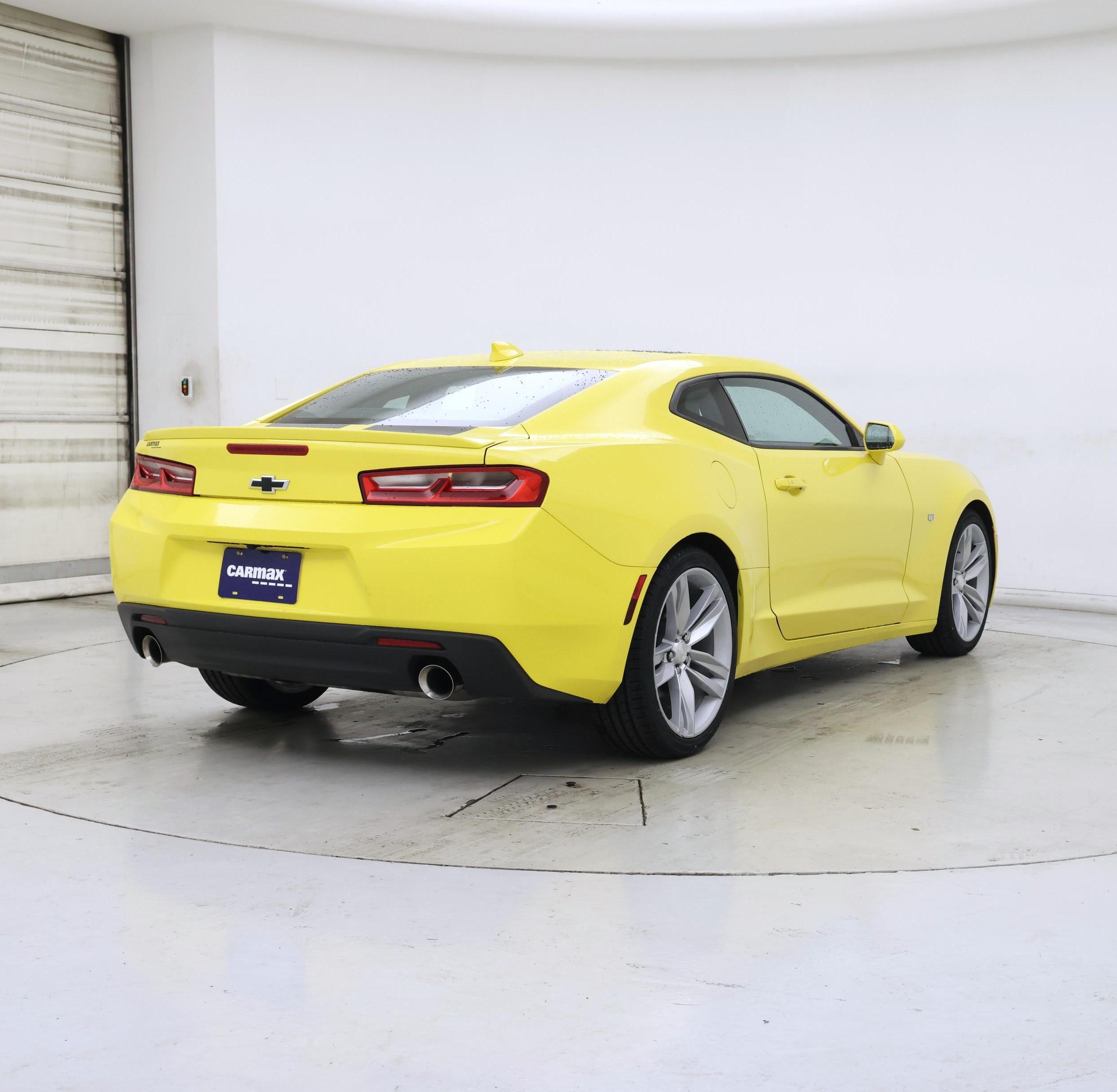 Thumbnail: 2017 Chevrolet Camaro - 8