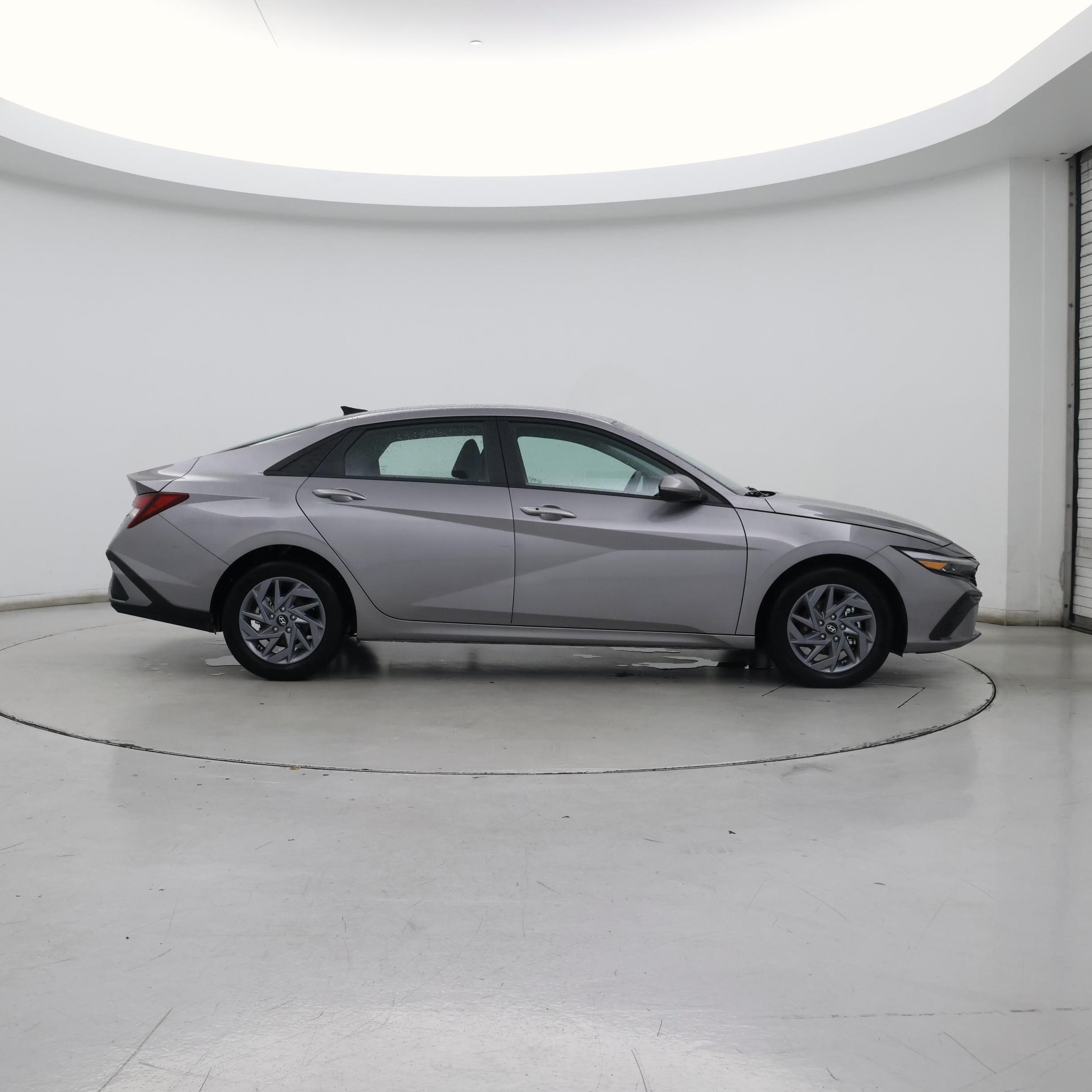 Thumbnail: 2024 Hyundai Elantra - 7