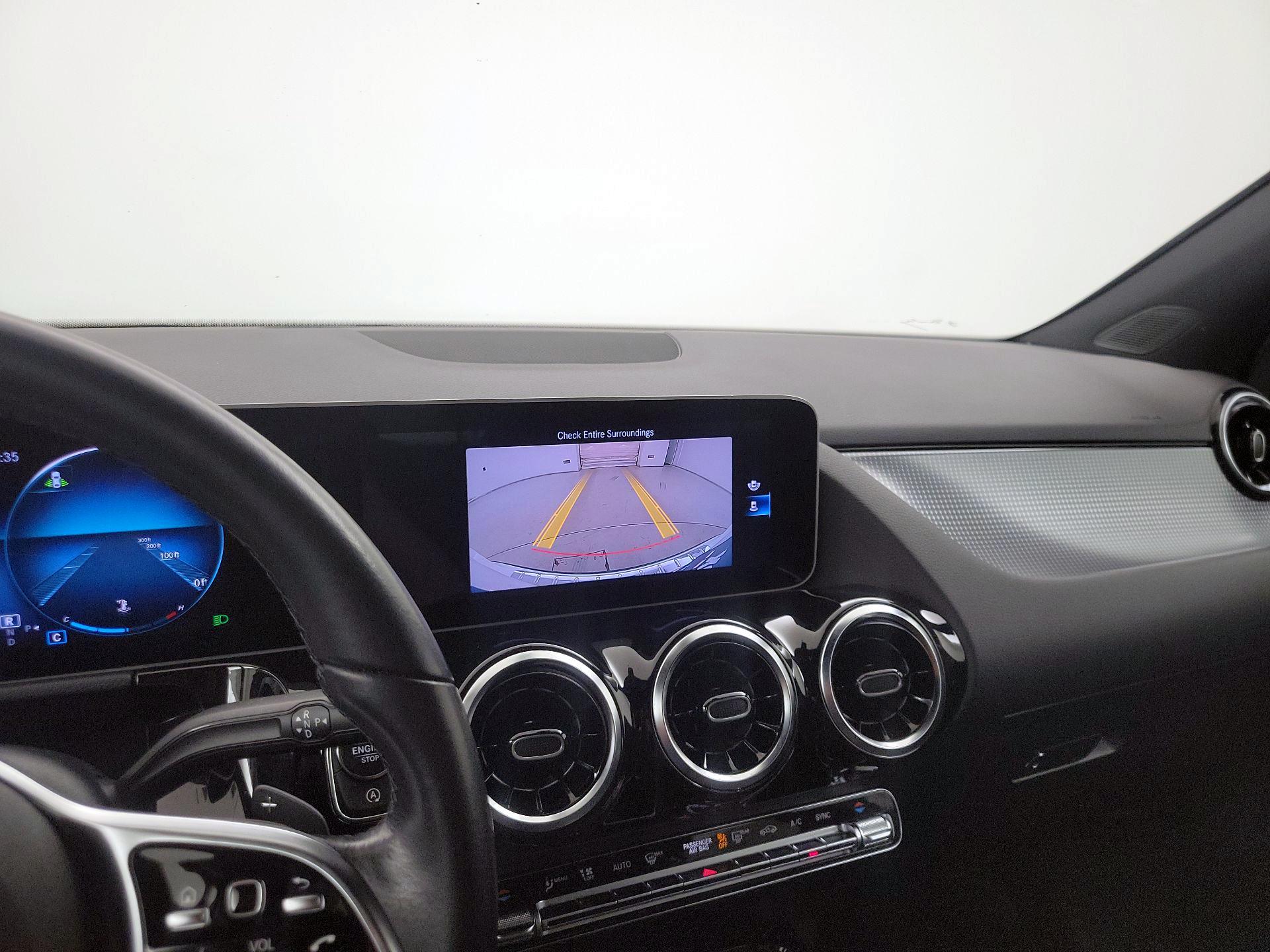 Thumbnail: 2021 Mercedes-Benz GLA - 14