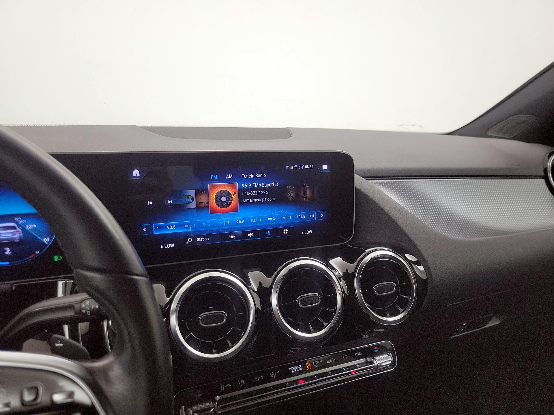 Thumbnail: 2021 Mercedes-Benz GLA - 15