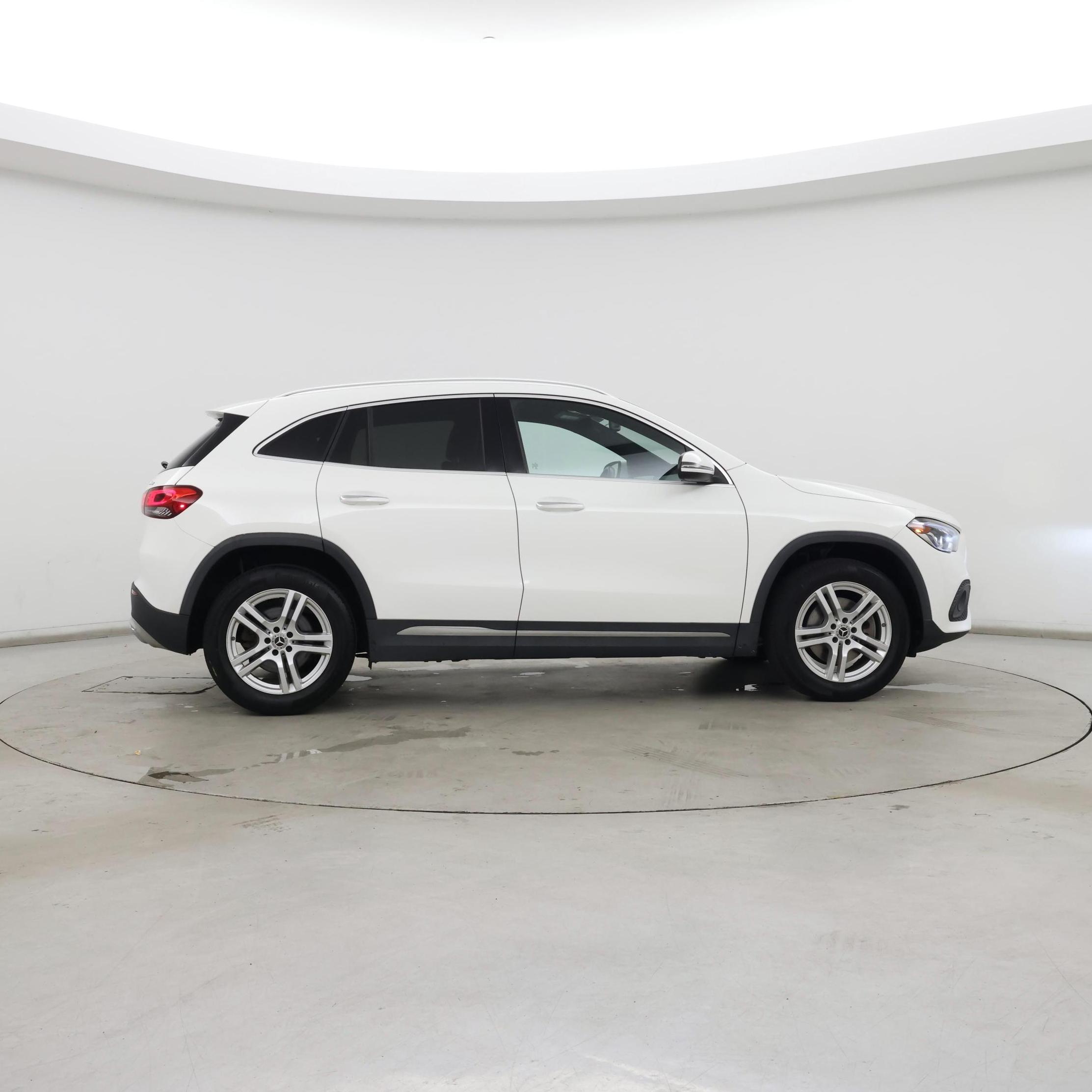Thumbnail: 2021 Mercedes-Benz GLA - 7