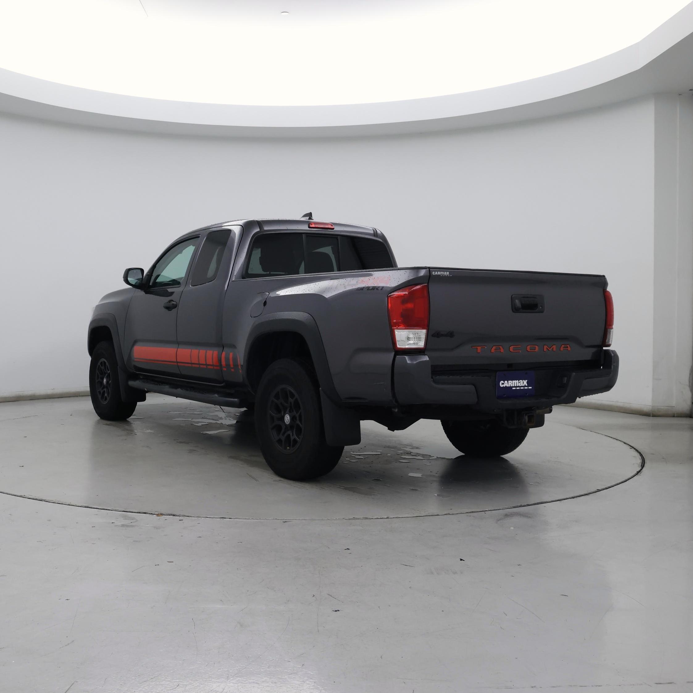 Thumbnail: 2022 Toyota Tacoma - 2