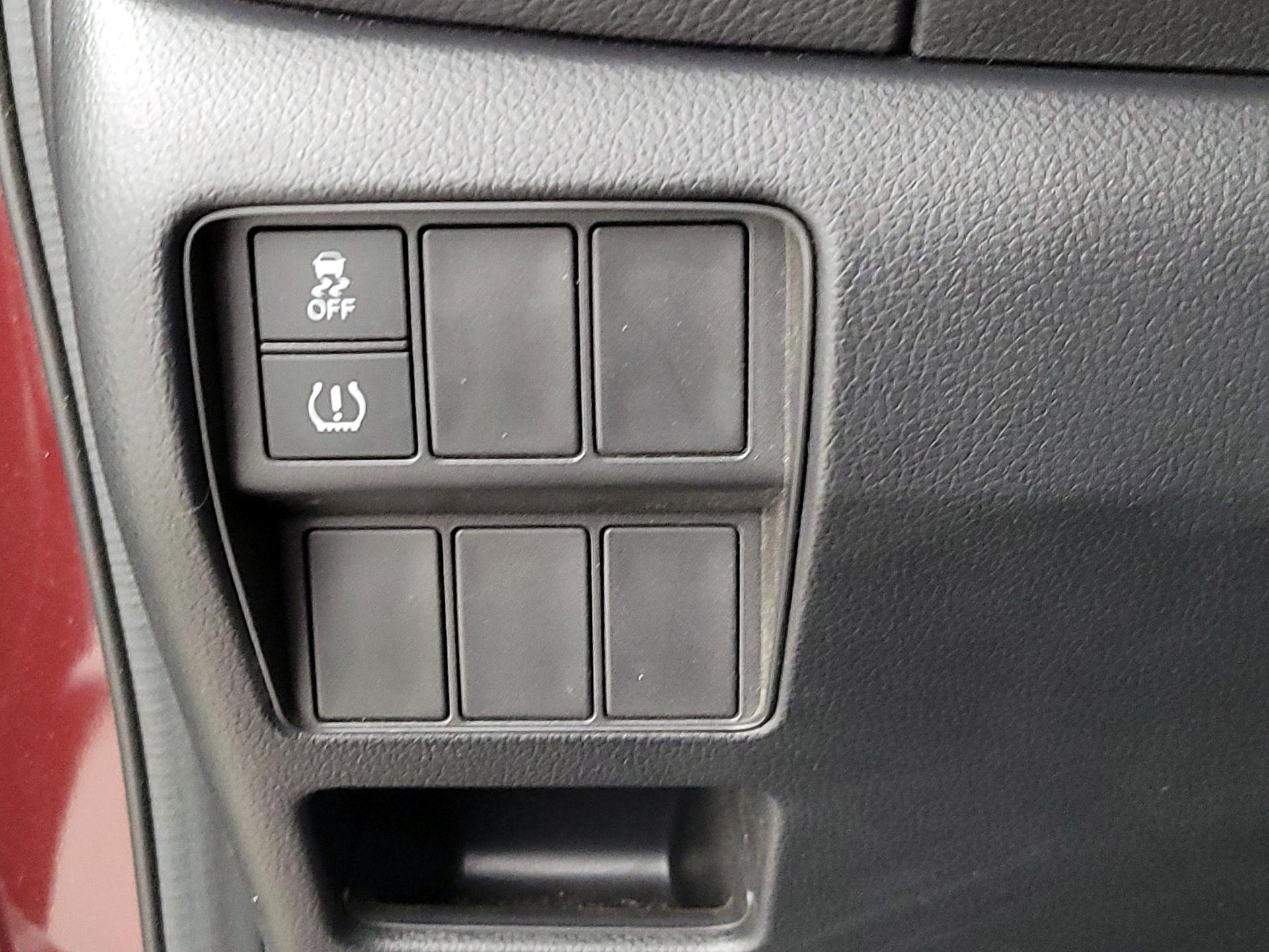 Thumbnail: 2019 Honda CR-V - 13