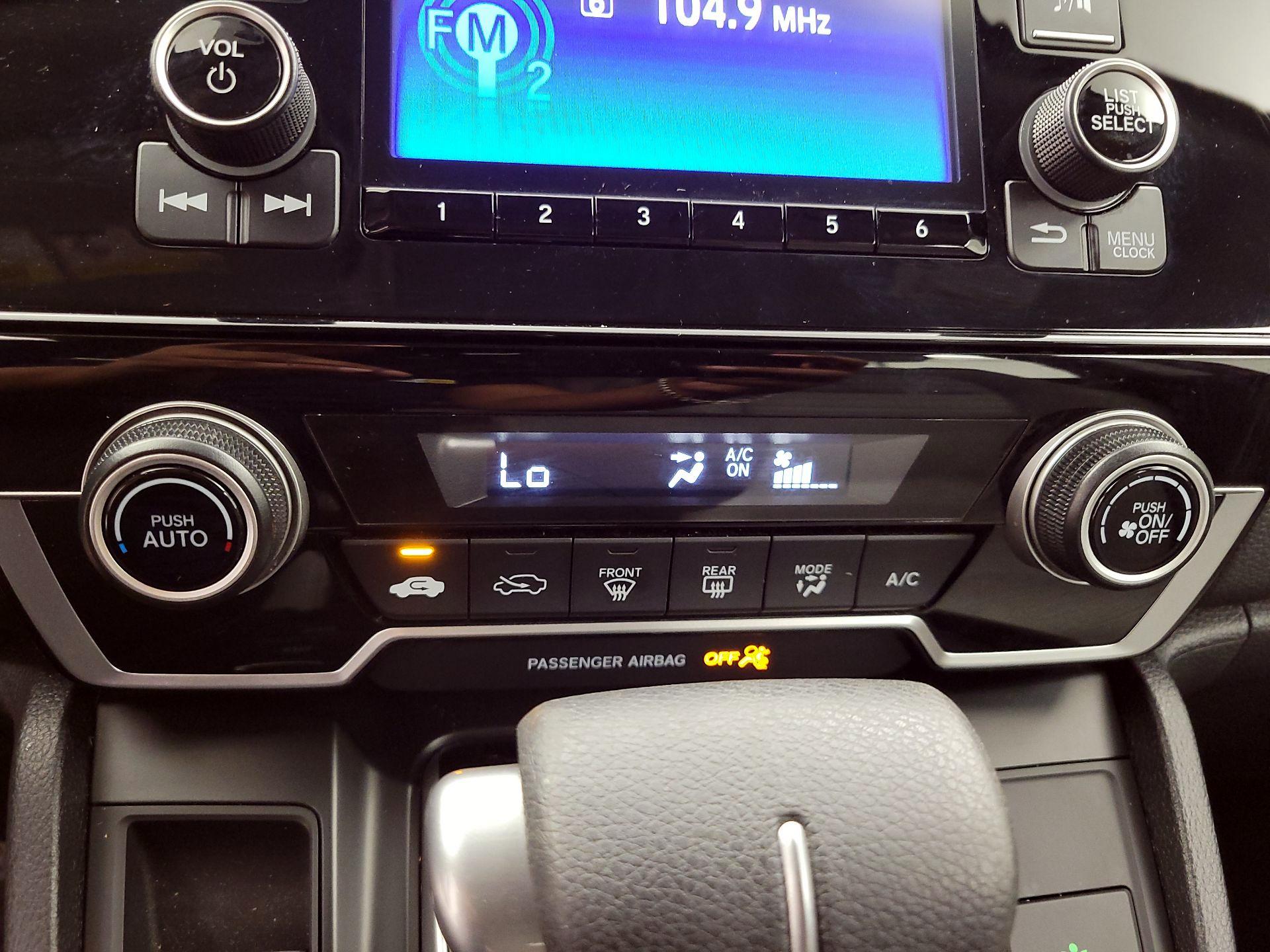 Thumbnail: 2019 Honda CR-V - 16