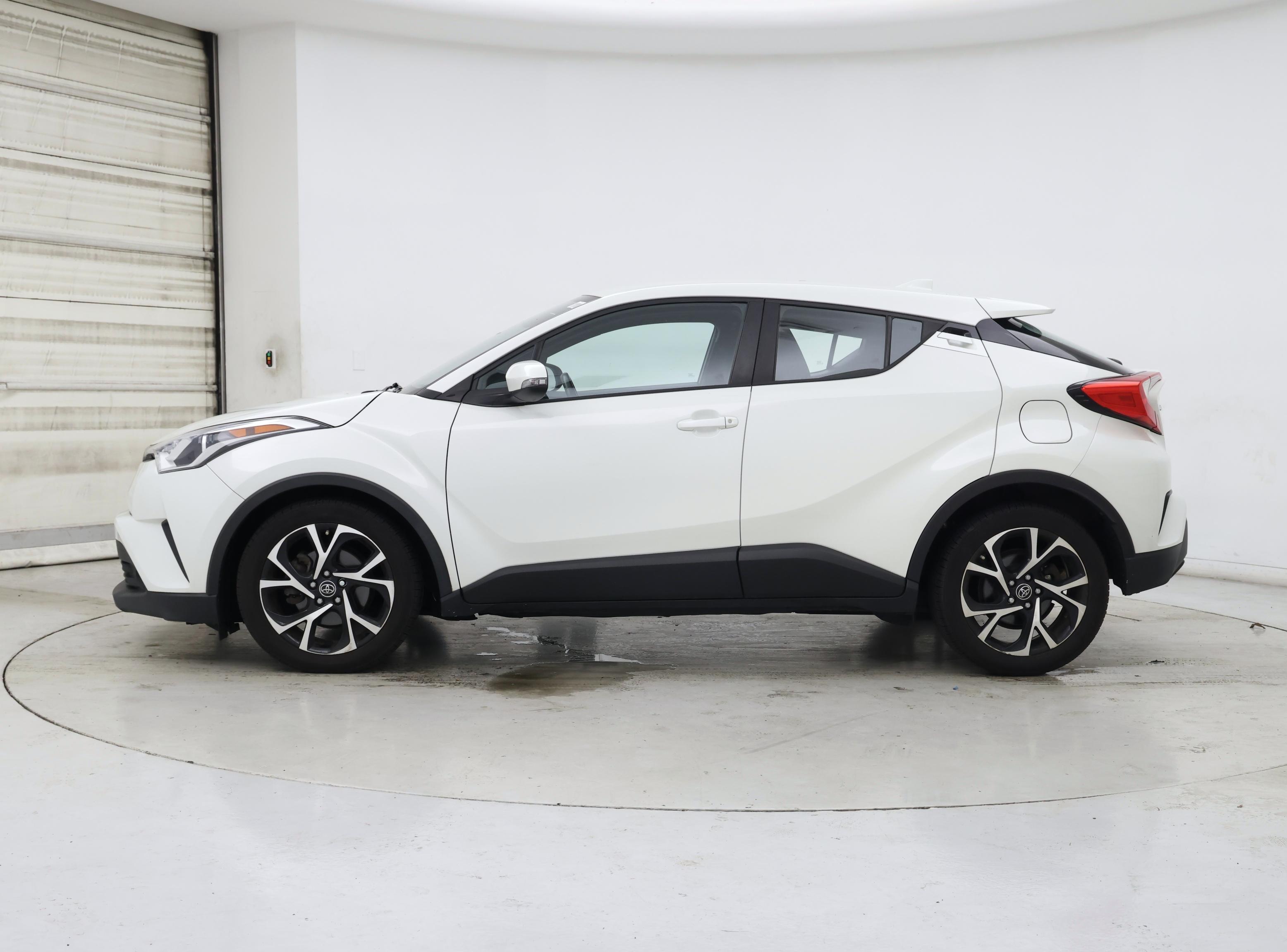 Thumbnail: 2018 Toyota C-HR - 3