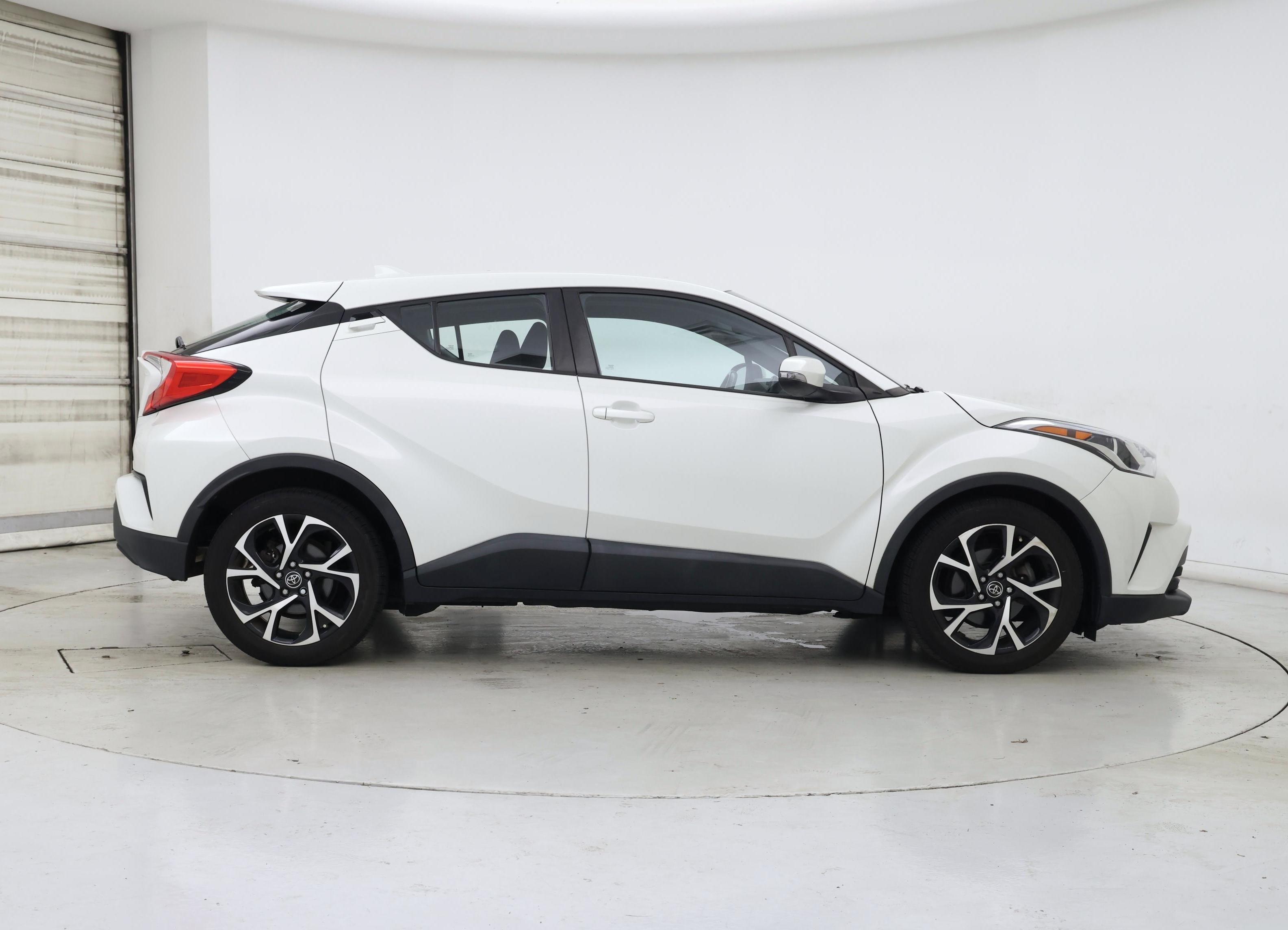 Thumbnail: 2018 Toyota C-HR - 7