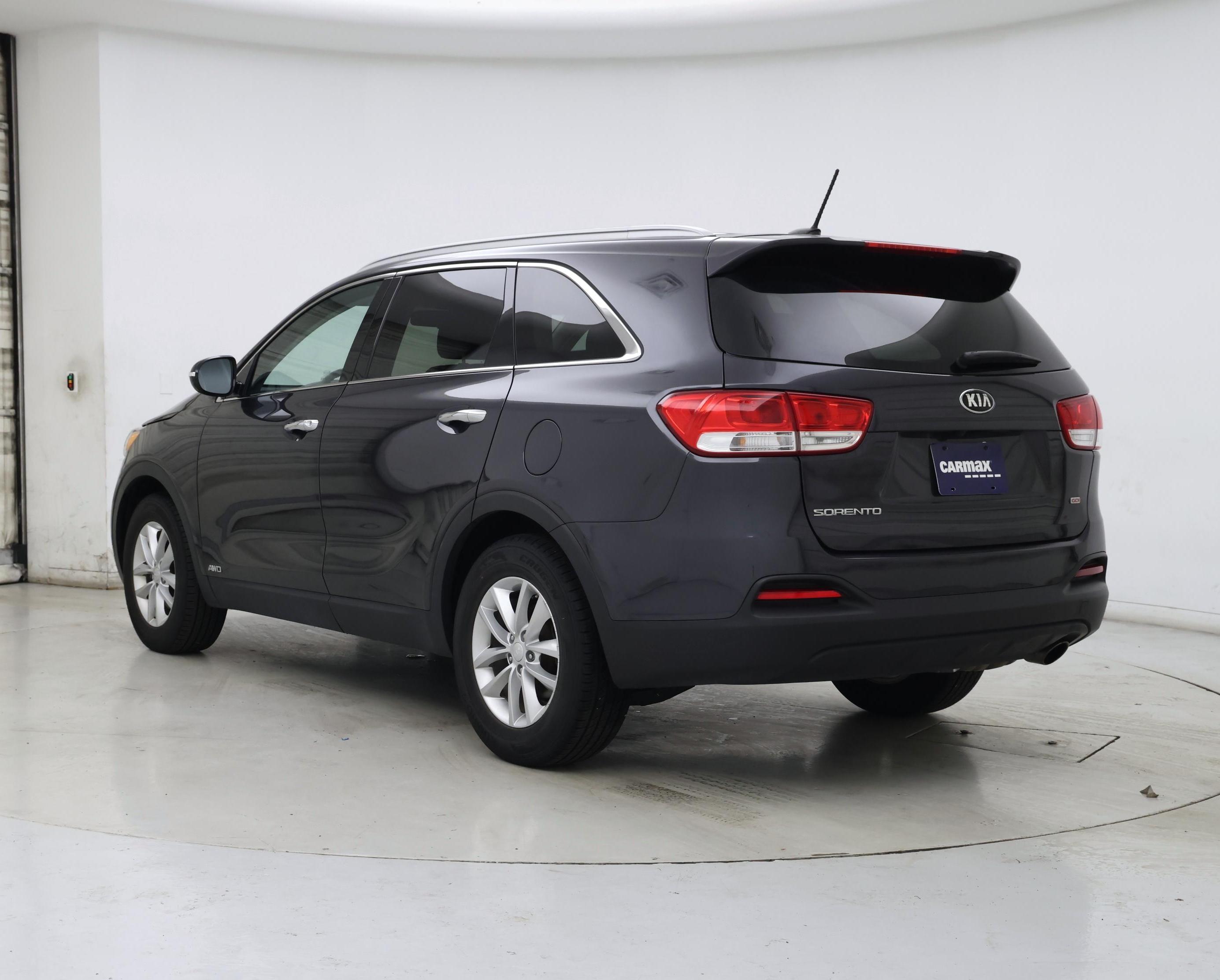 Thumbnail: 2017 Kia Sorento - 2
