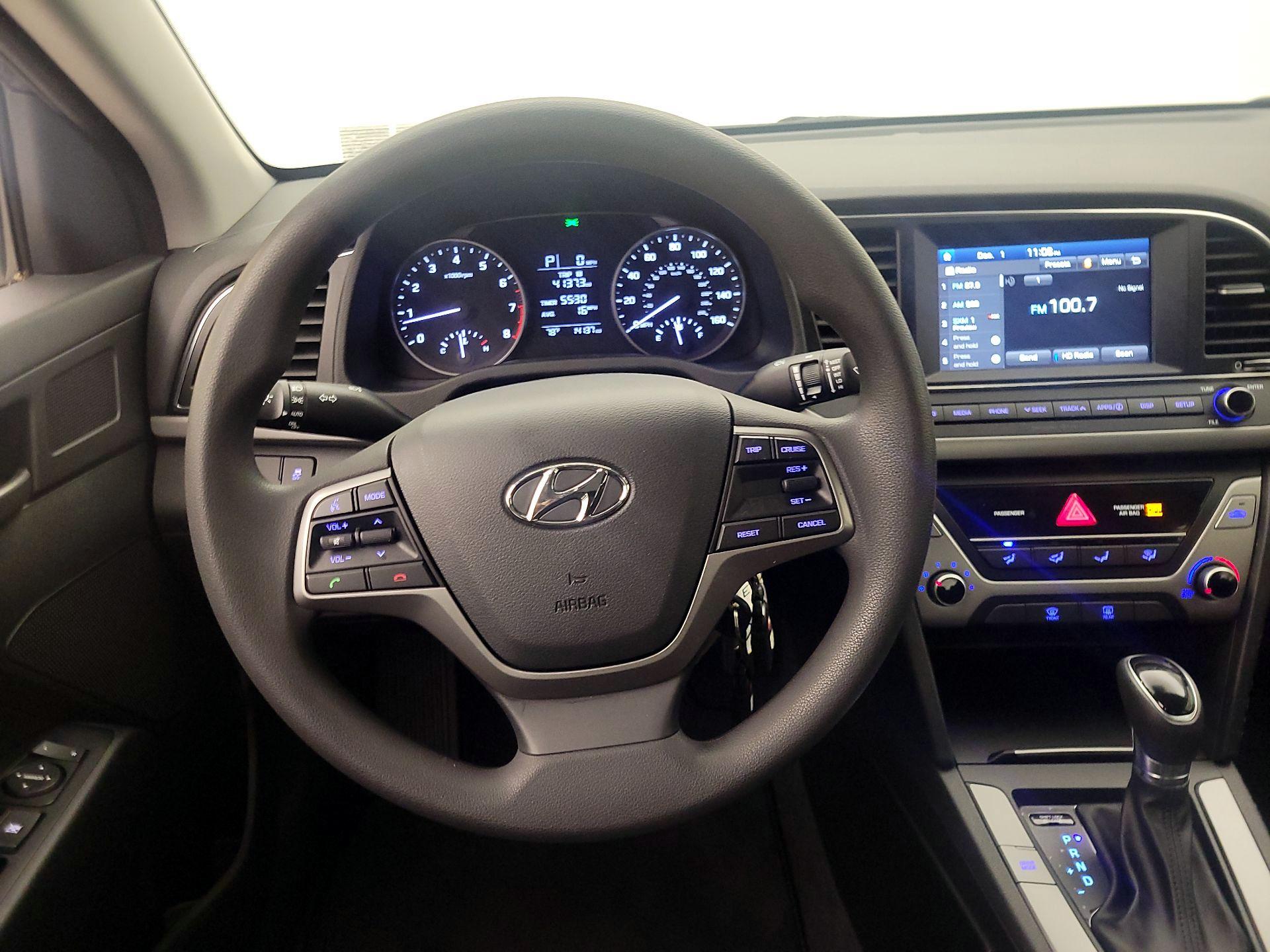 Thumbnail: 2018 Hyundai Elantra - 10