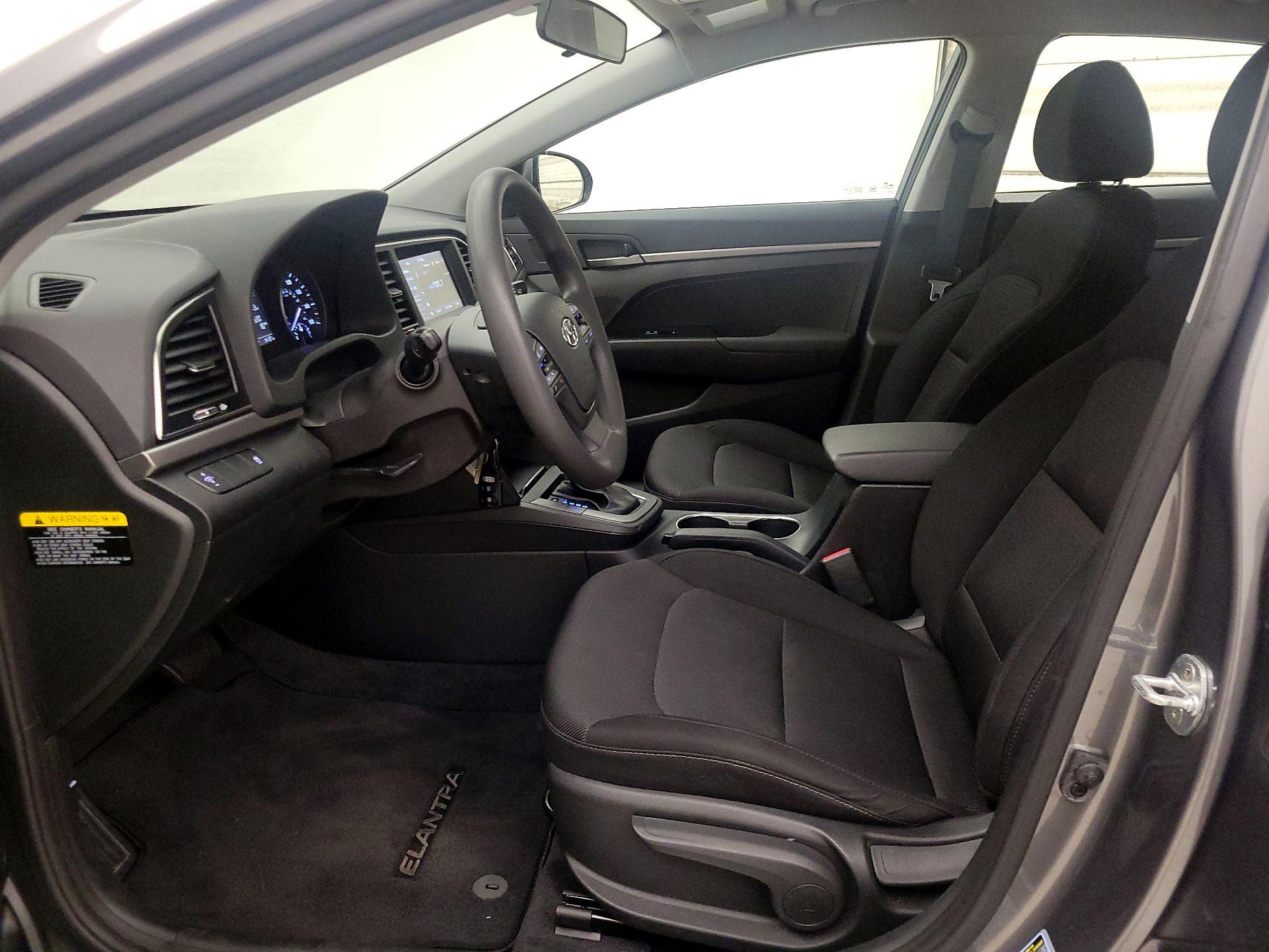 Thumbnail: 2018 Hyundai Elantra - 11