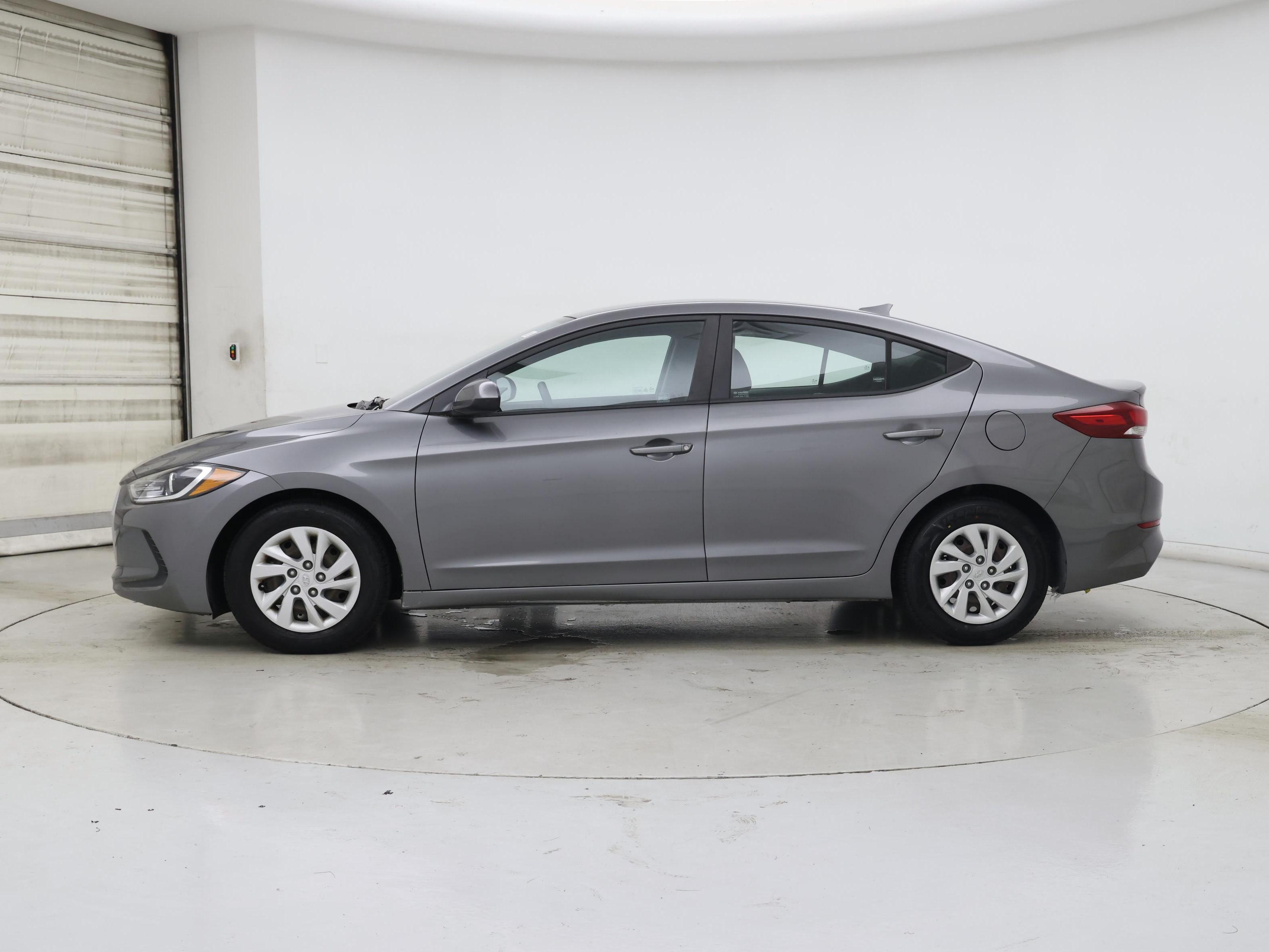 Thumbnail: 2018 Hyundai Elantra - 3