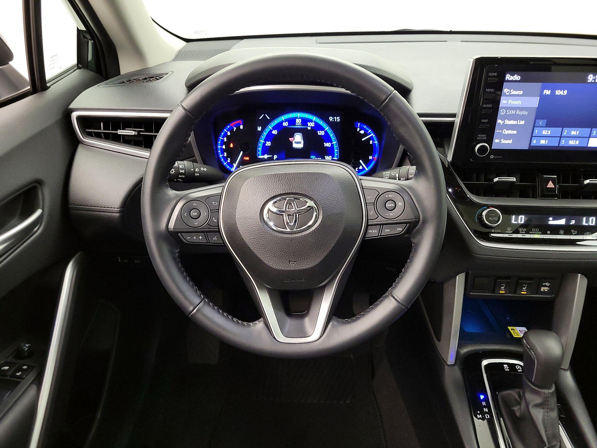 Thumbnail: 2022 Toyota Corolla Cross - 10