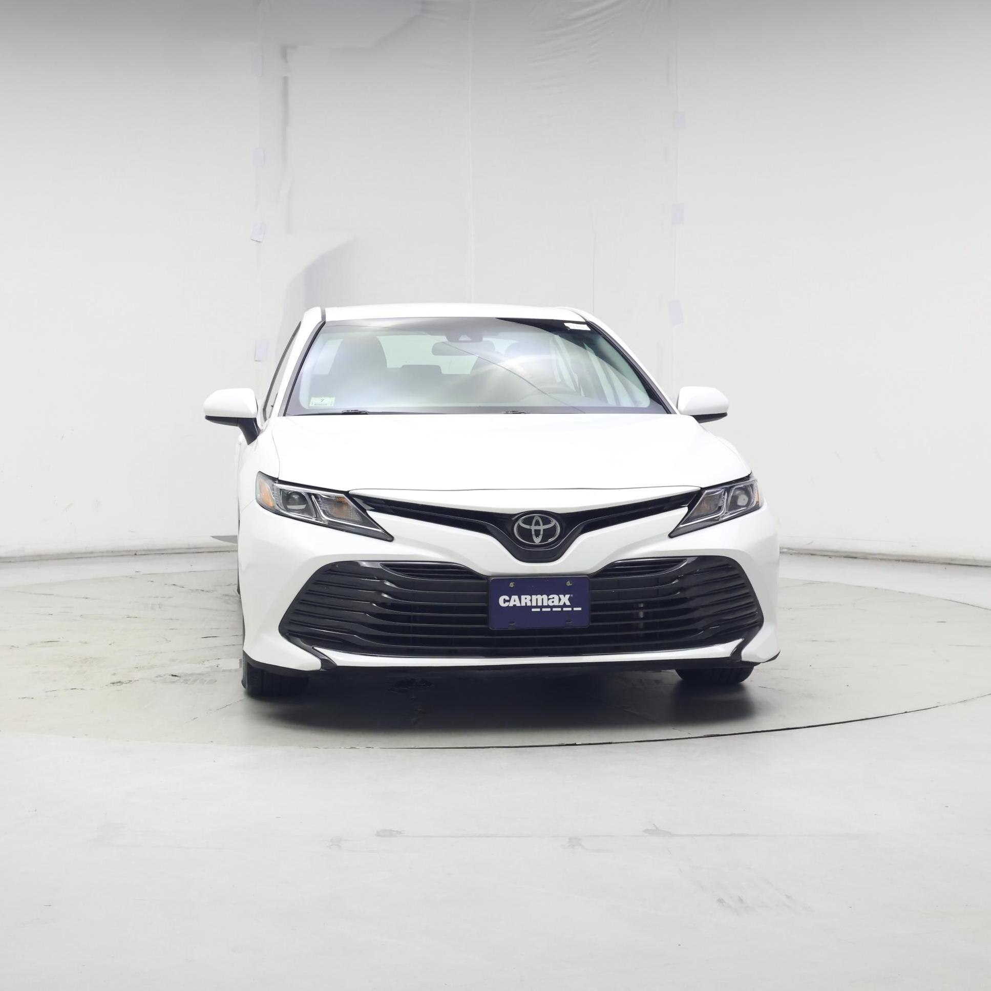 Thumbnail: 2019 Toyota Camry - 5