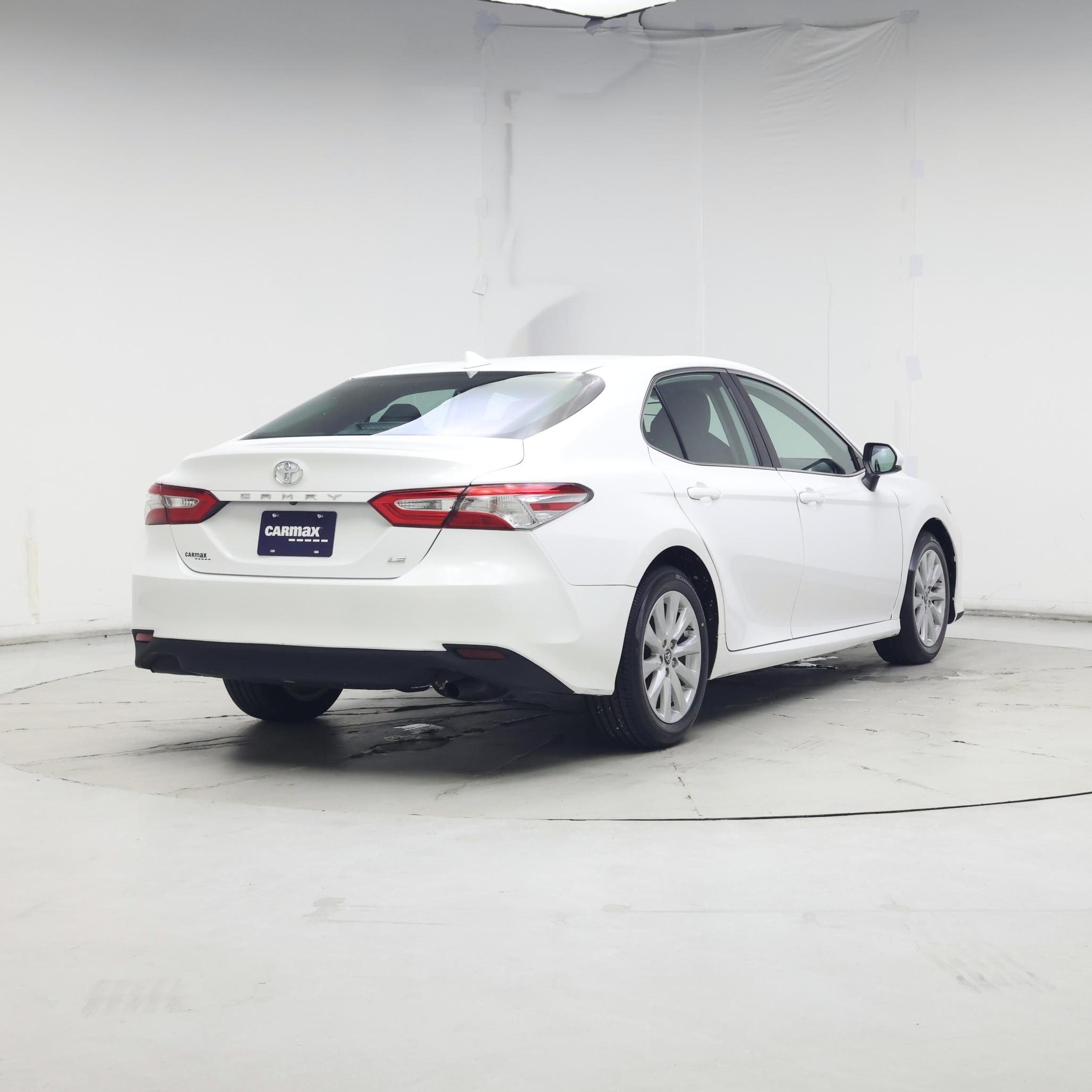 Thumbnail: 2019 Toyota Camry - 8