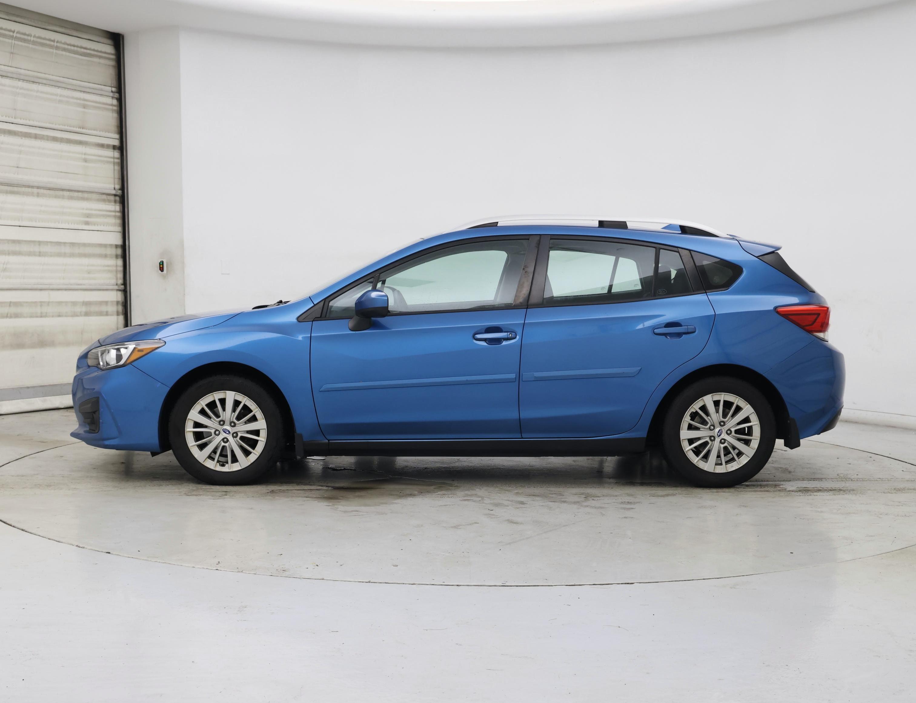 Thumbnail: 2017 Subaru Impreza - 3