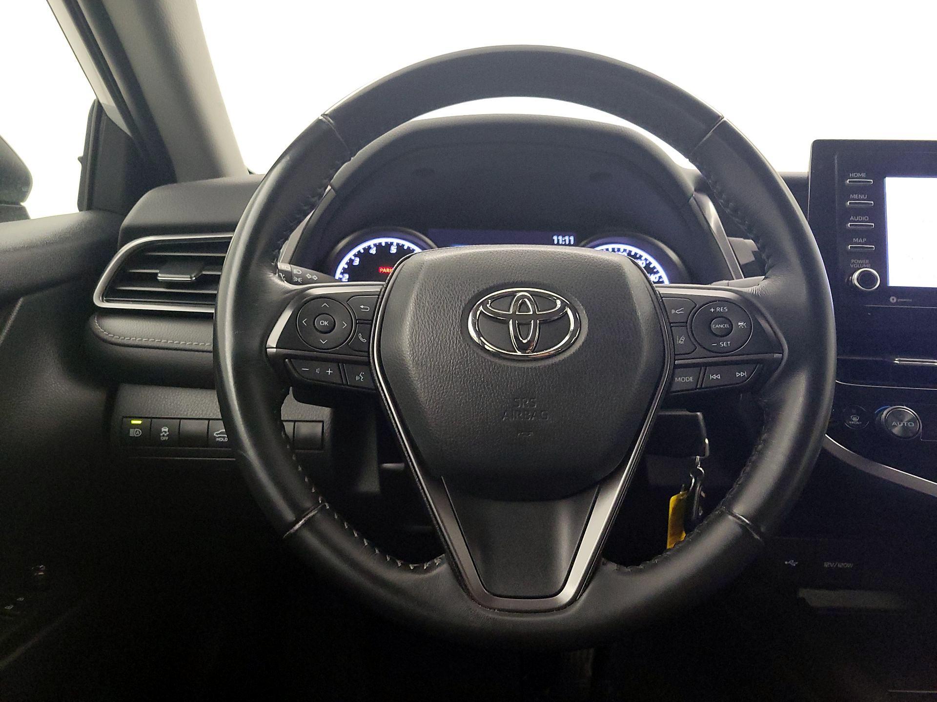 Thumbnail: 2023 Toyota Camry - 10