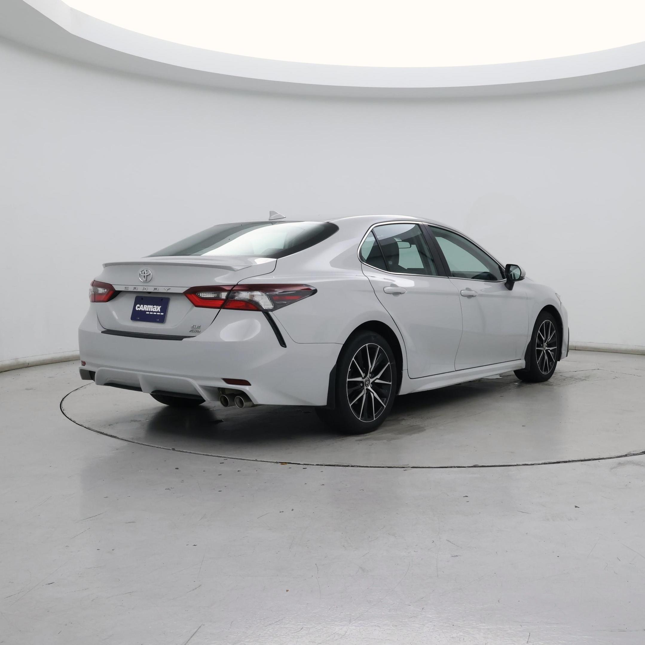 Thumbnail: 2023 Toyota Camry - 8