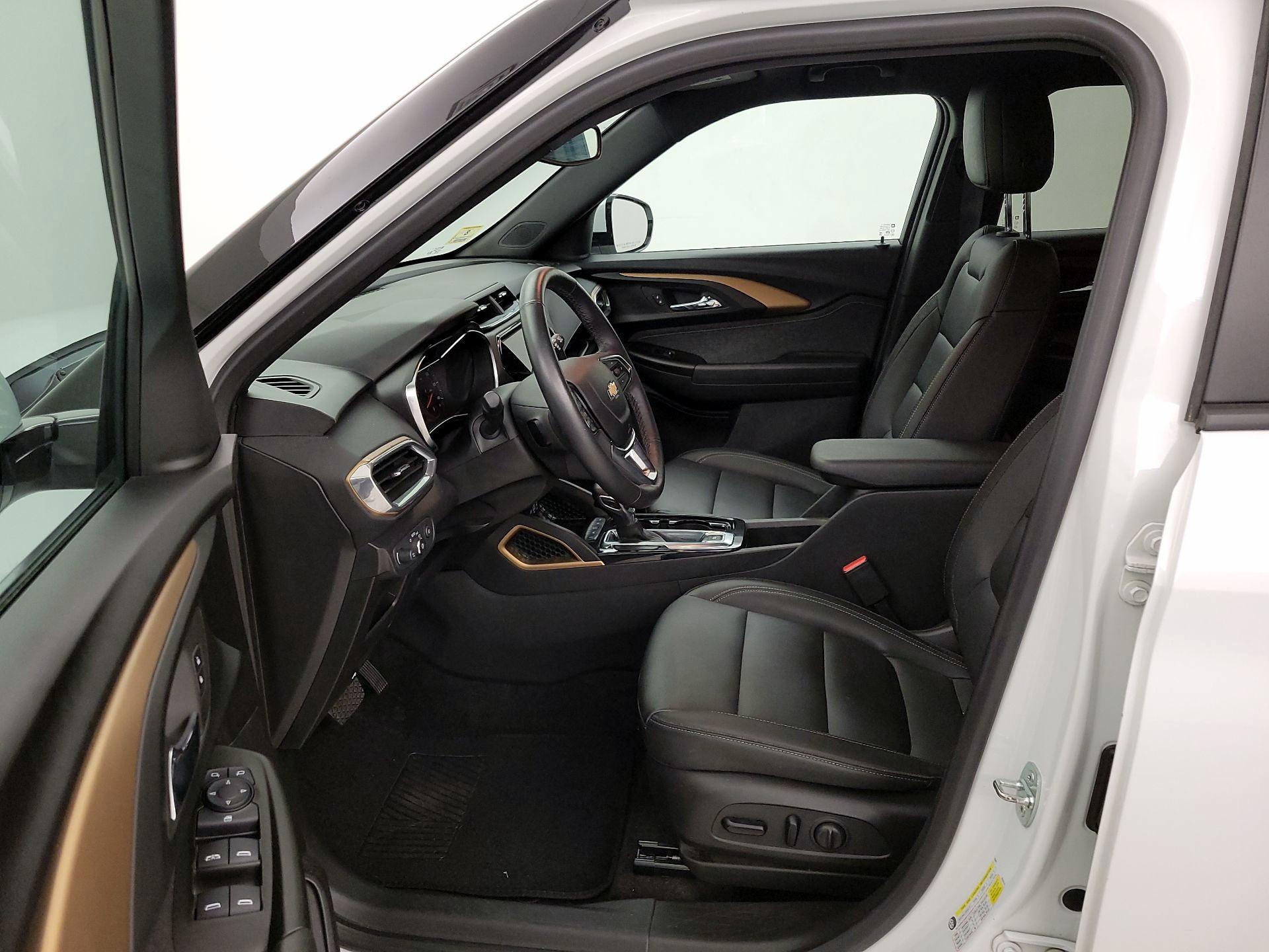 Thumbnail: 2023 Chevrolet TrailBlazer - 11