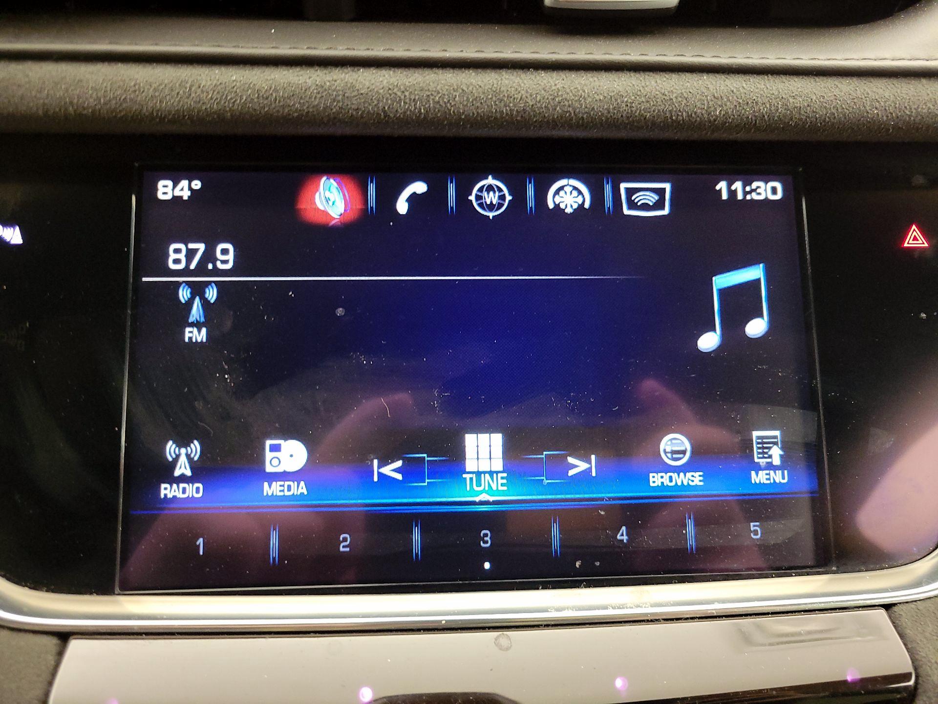Thumbnail: 2017 Cadillac XT5 - 16