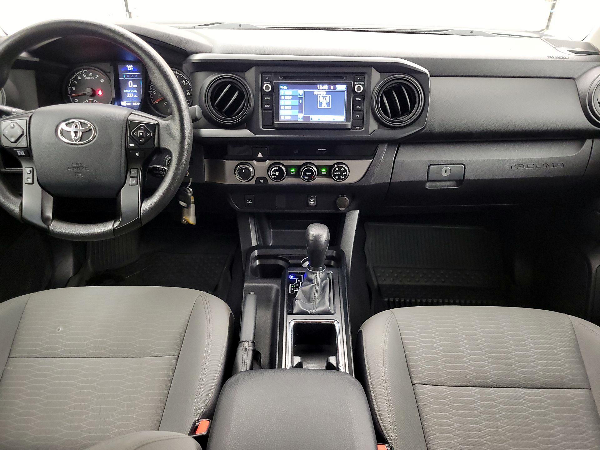 Thumbnail: 2018 Toyota Tacoma - 9