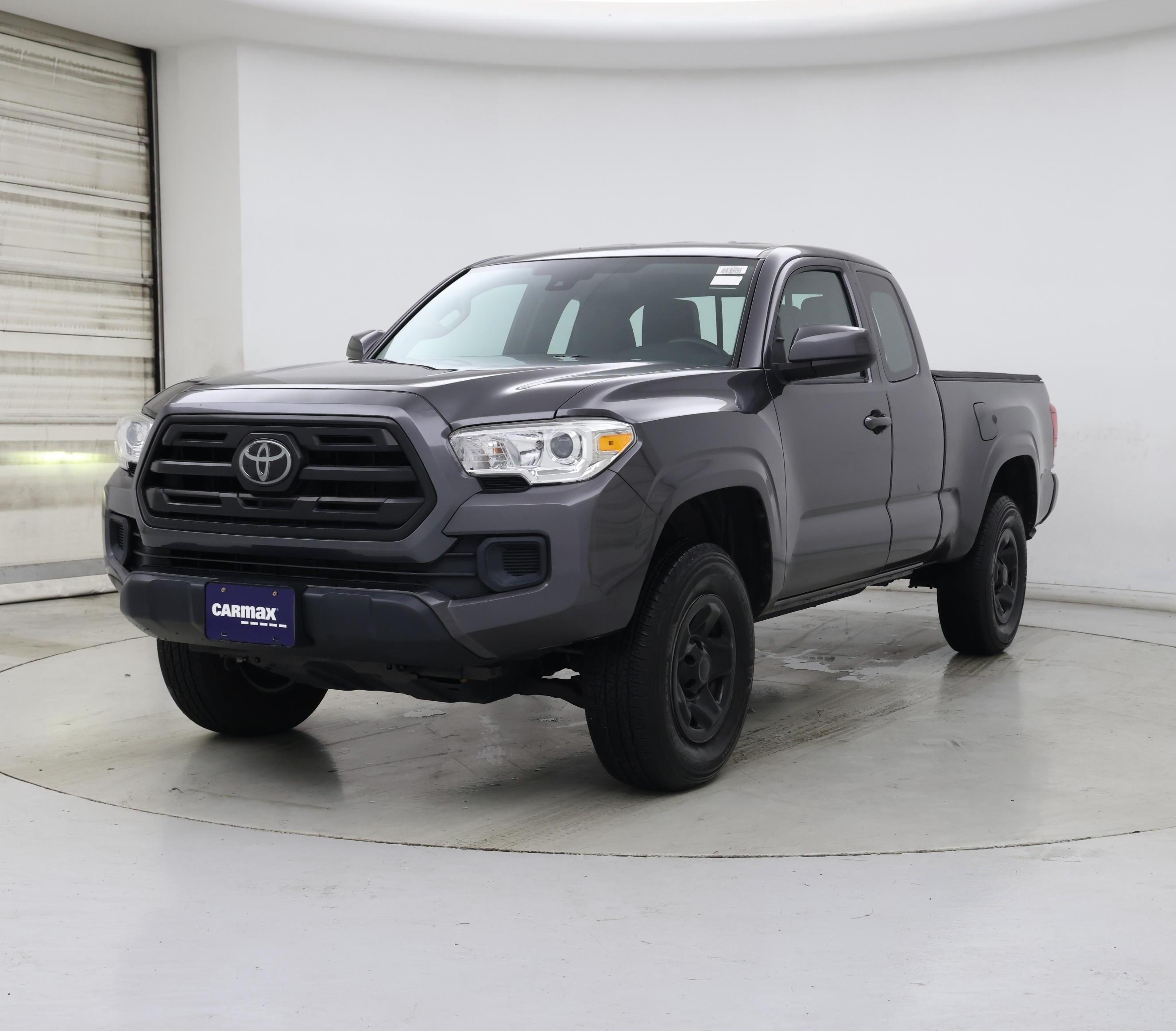 Thumbnail: 2018 Toyota Tacoma - 4
