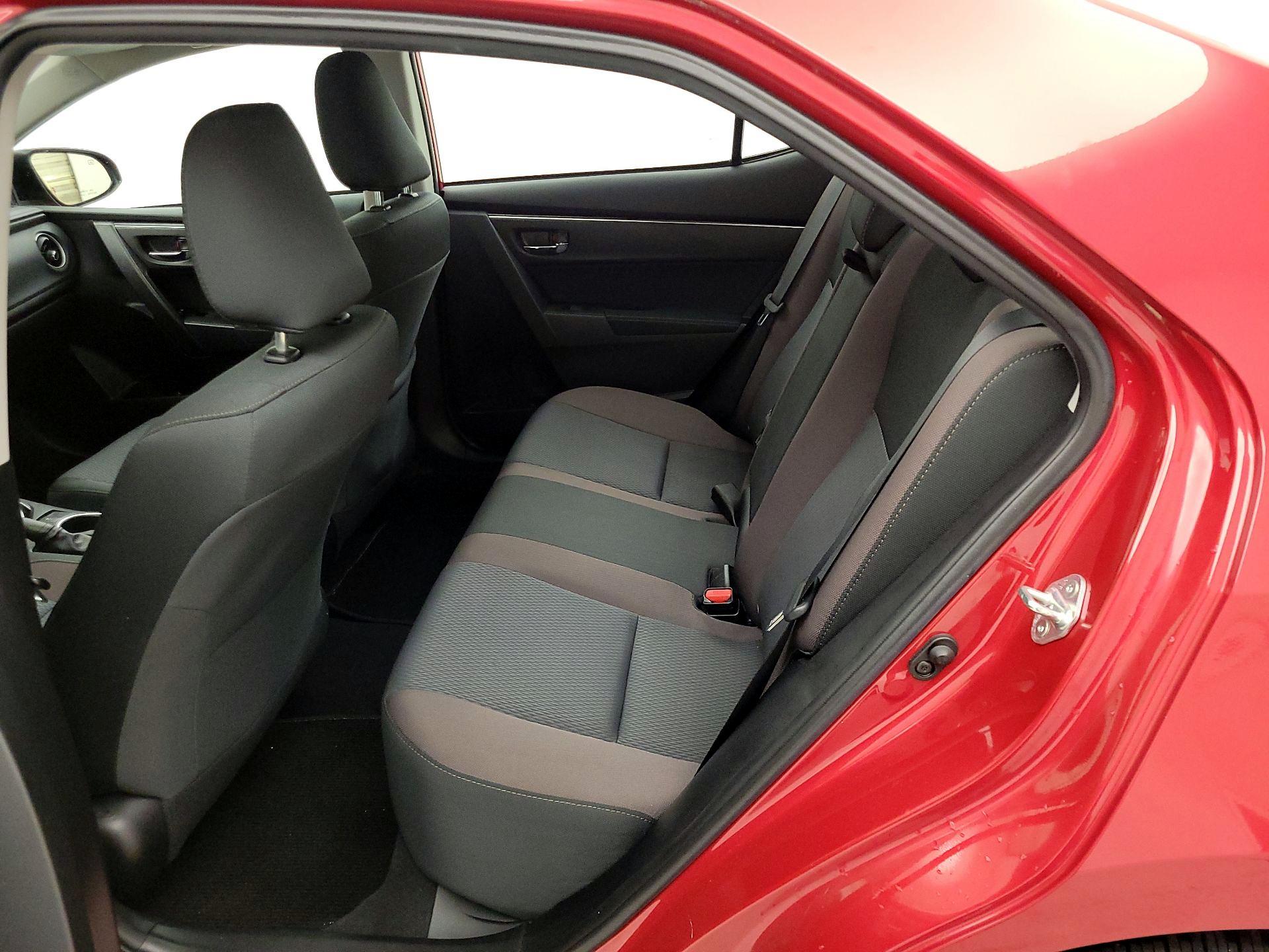 Thumbnail: 2018 Toyota Corolla - 20