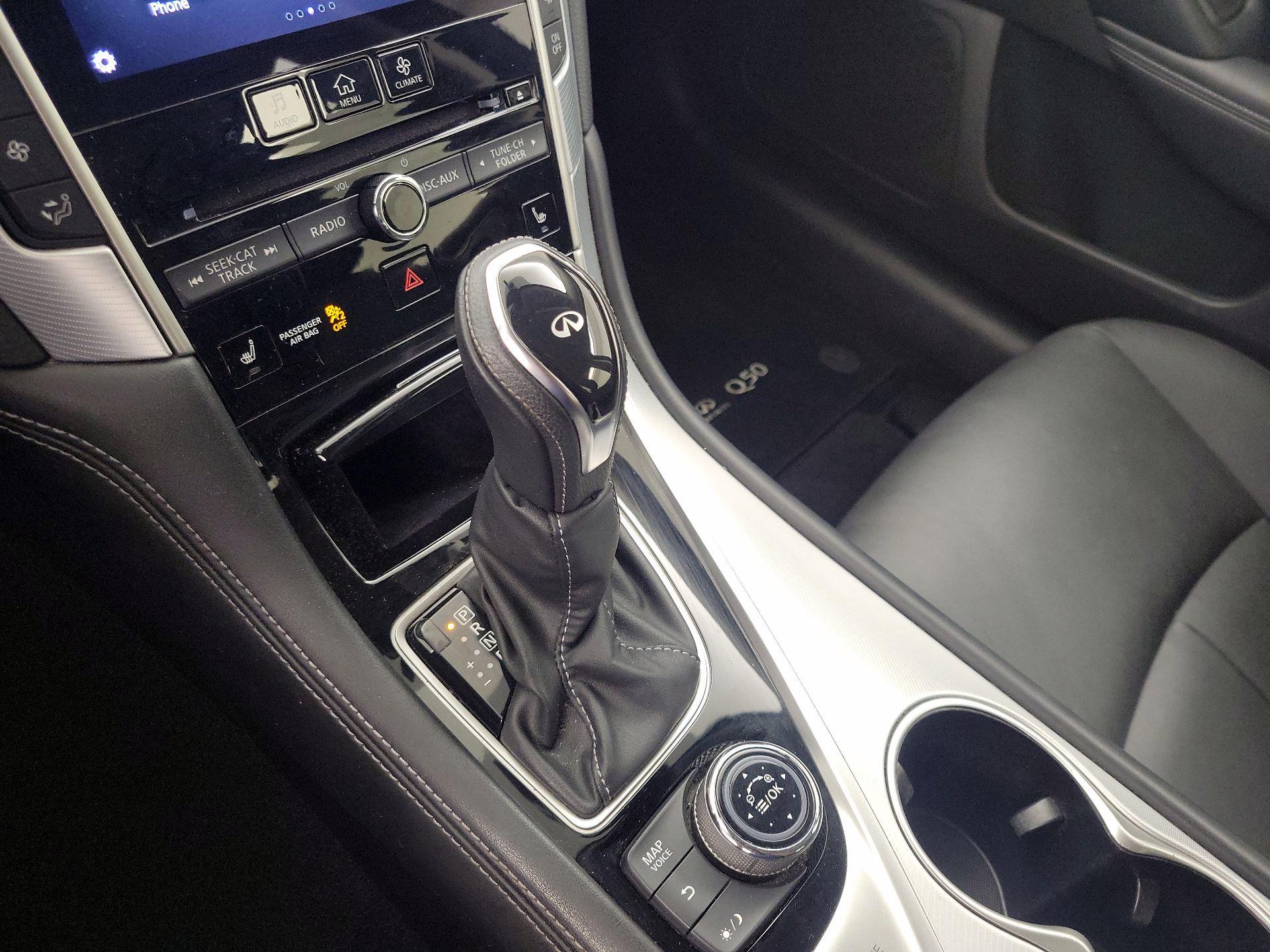 Thumbnail: 2019 INFINITI Q50 - 18