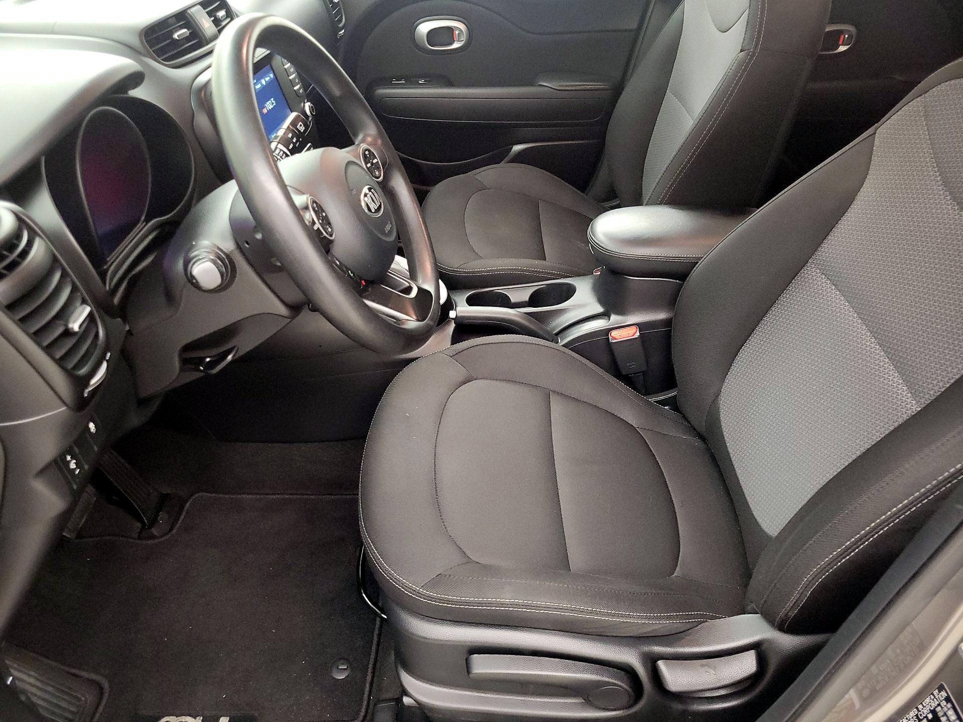 Thumbnail: 2018 Kia Soul - 11