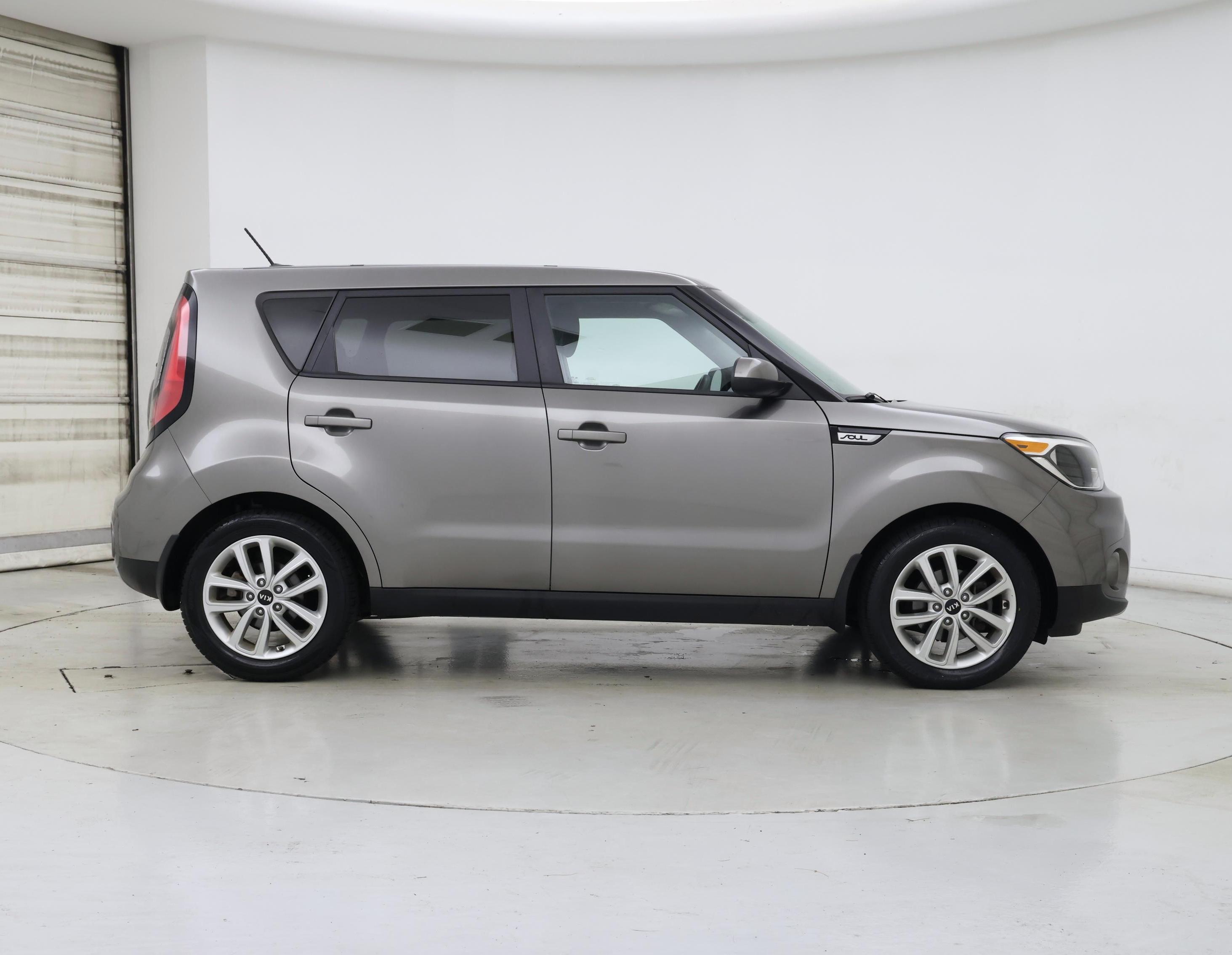 Thumbnail: 2018 Kia Soul - 7