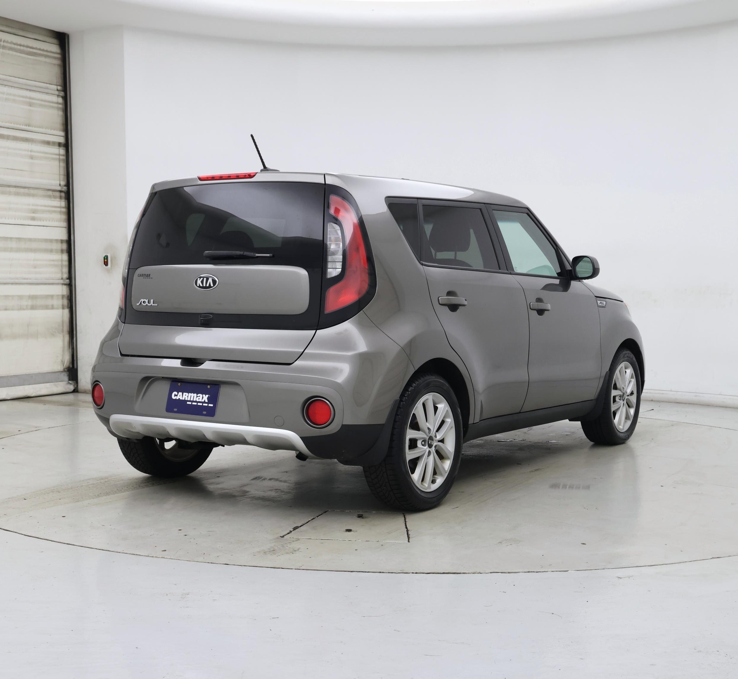Thumbnail: 2018 Kia Soul - 8