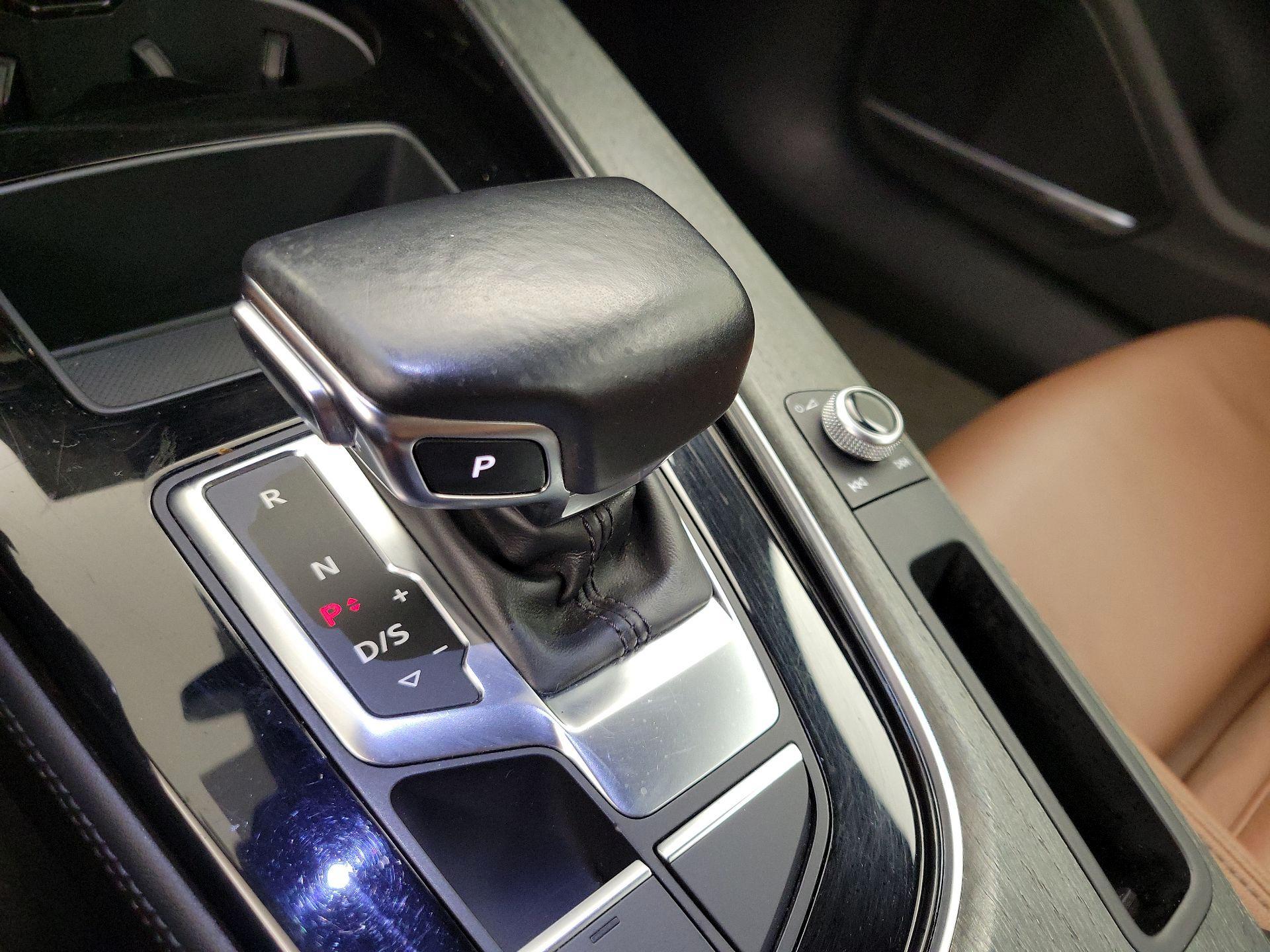 Thumbnail: 2020 Audi A4 - 17