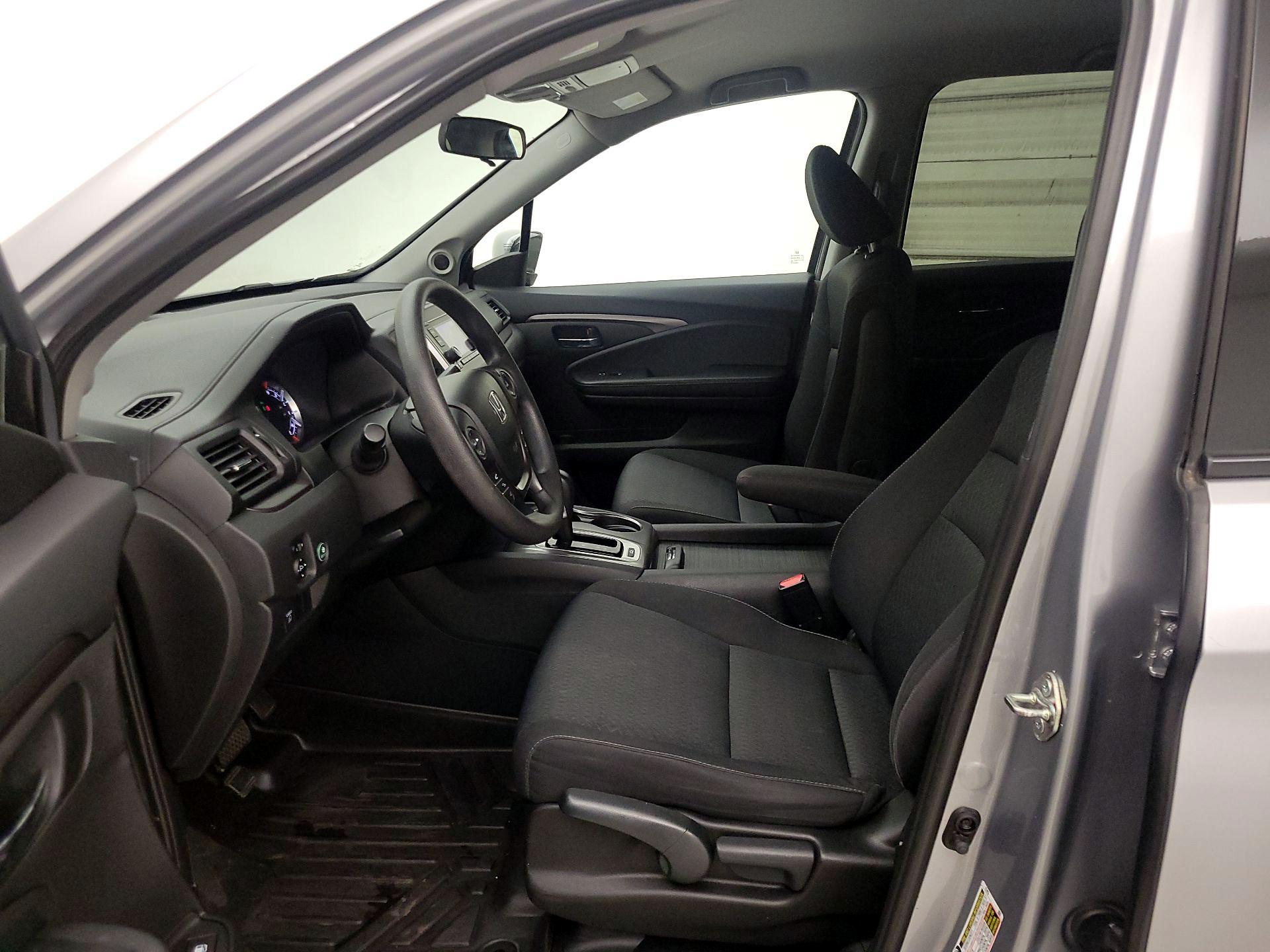 Thumbnail: 2018 Honda Ridgeline - 11