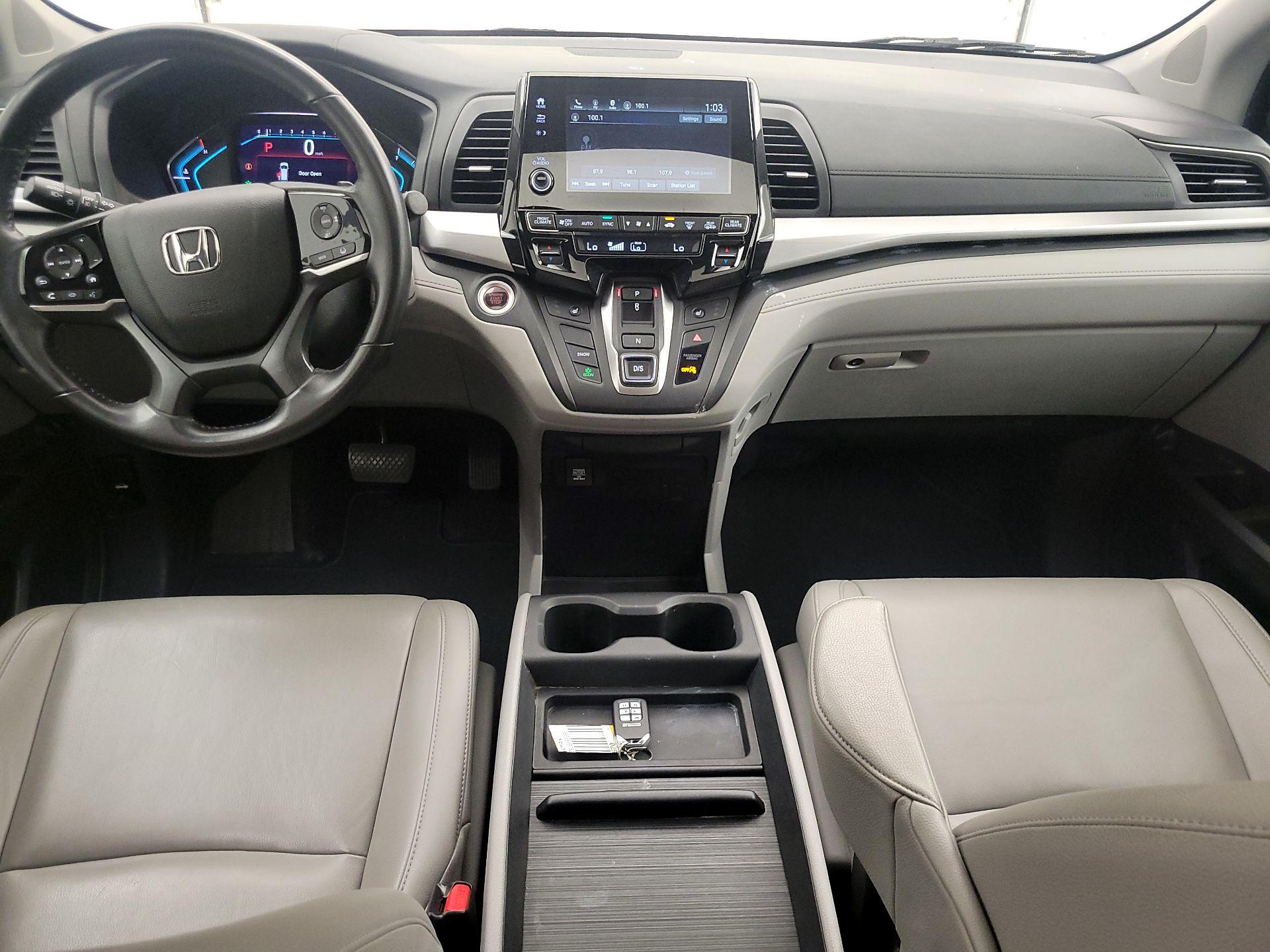 Thumbnail: 2018 Honda Odyssey - 9
