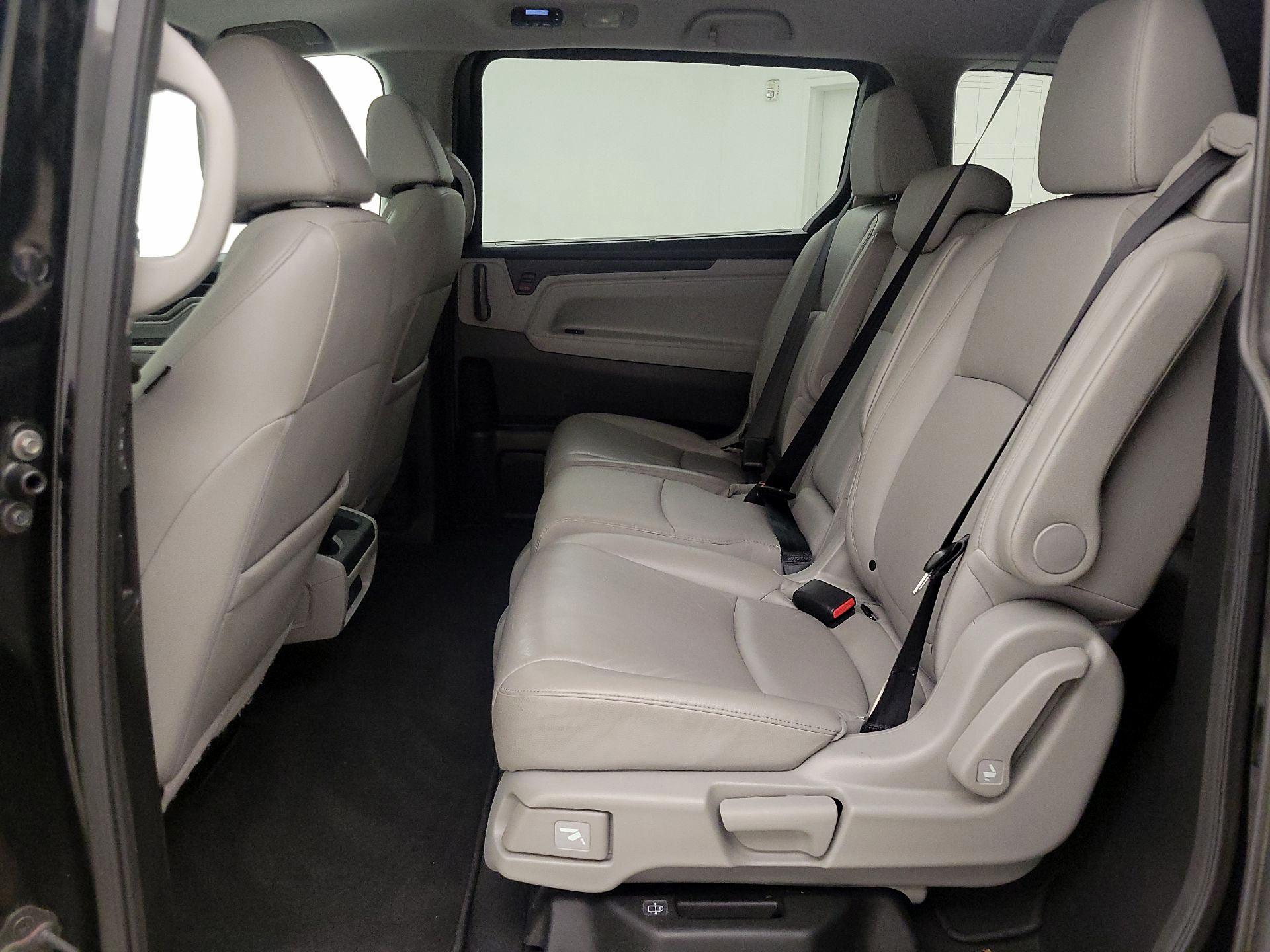 Thumbnail: 2018 Honda Odyssey - 20