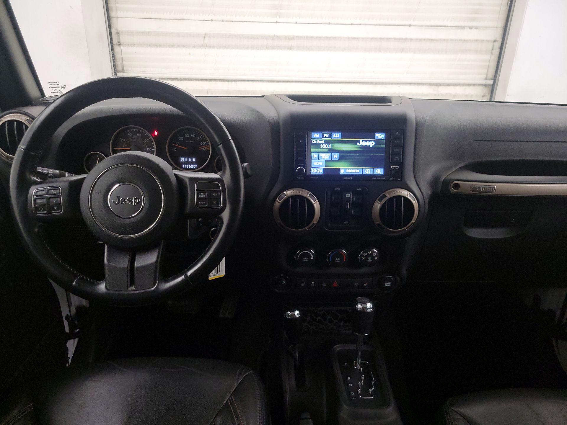 Thumbnail: 2017 Jeep Wrangler - 9