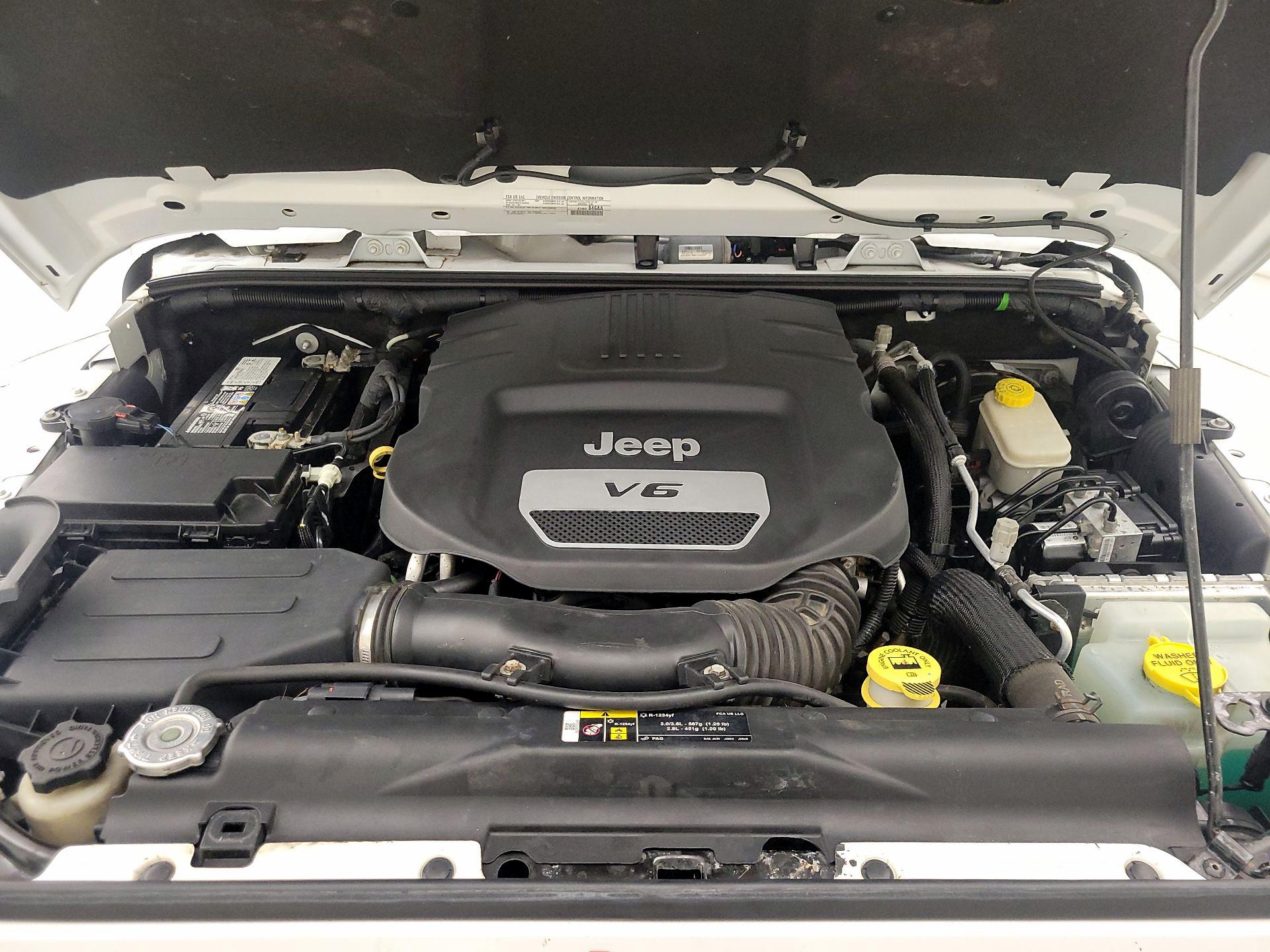 Thumbnail: 2017 Jeep Wrangler - 19
