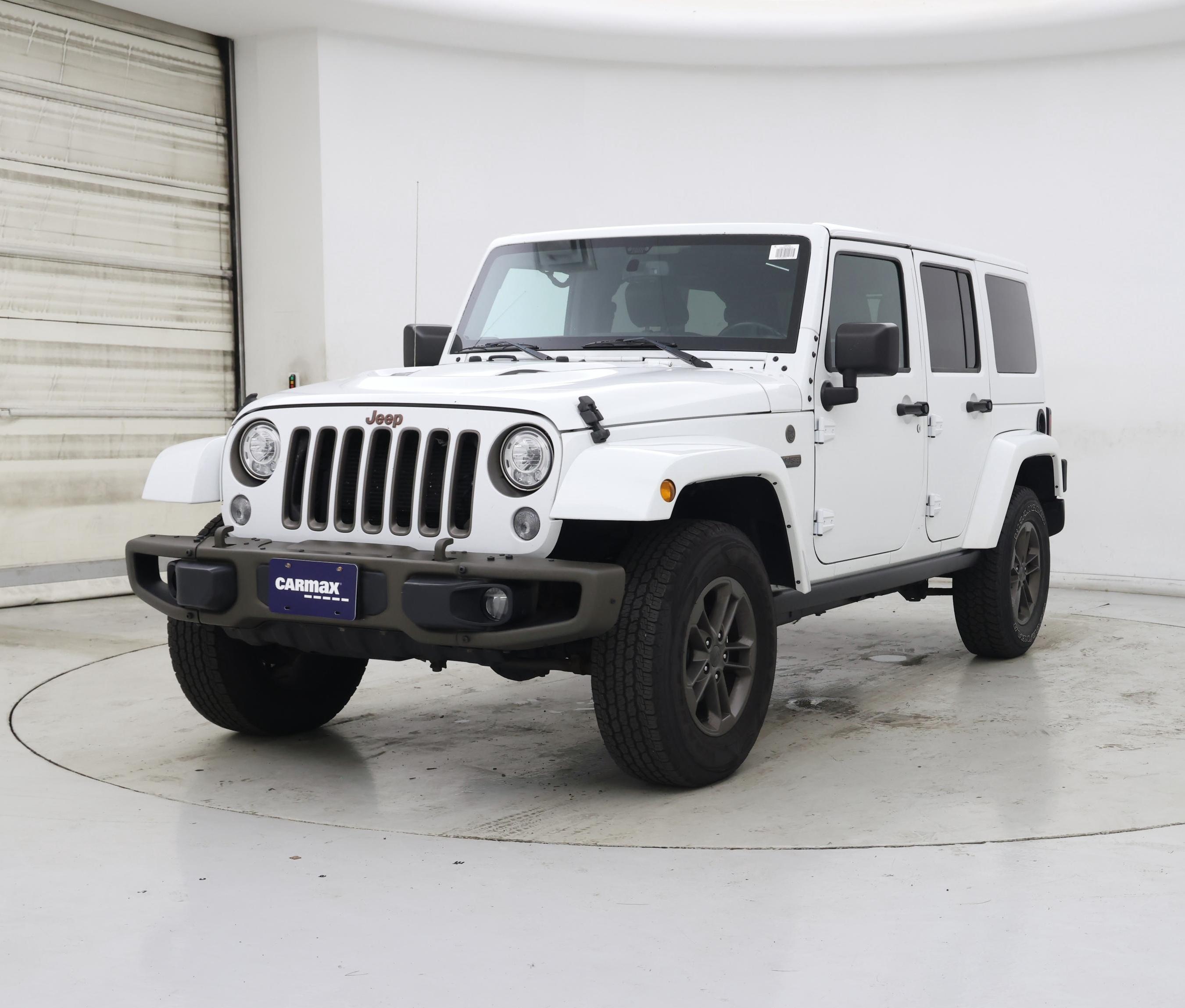 Thumbnail: 2017 Jeep Wrangler - 4