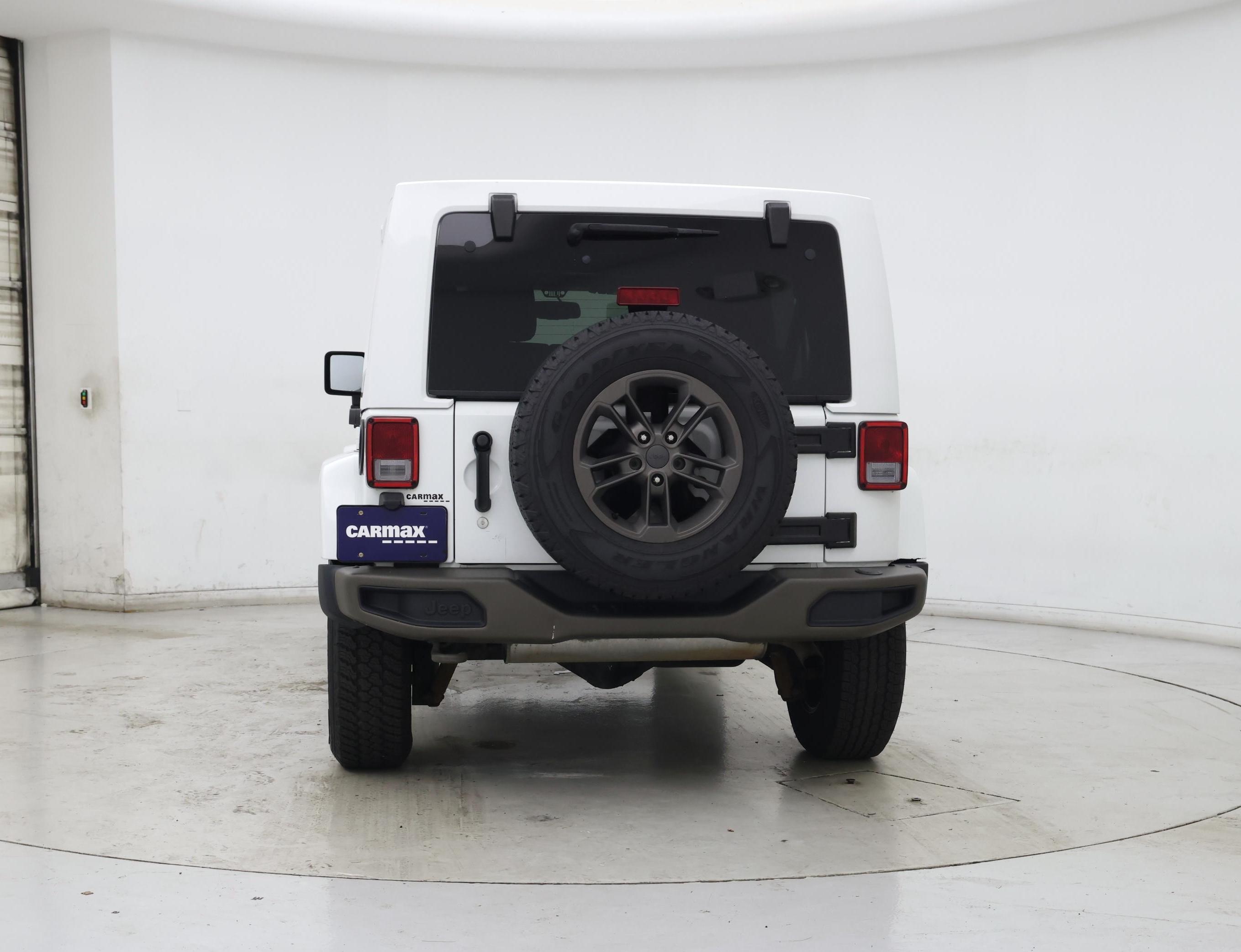 Thumbnail: 2017 Jeep Wrangler - 6