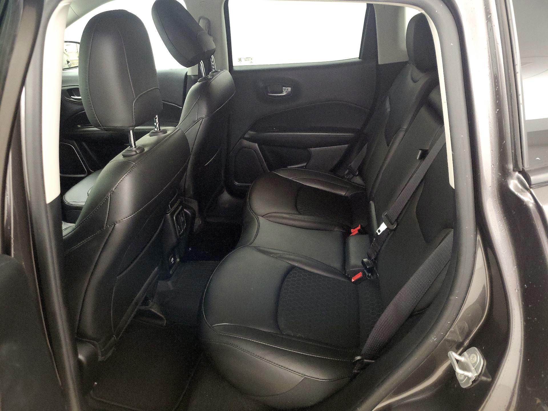 Thumbnail: 2021 Jeep Compass - 20