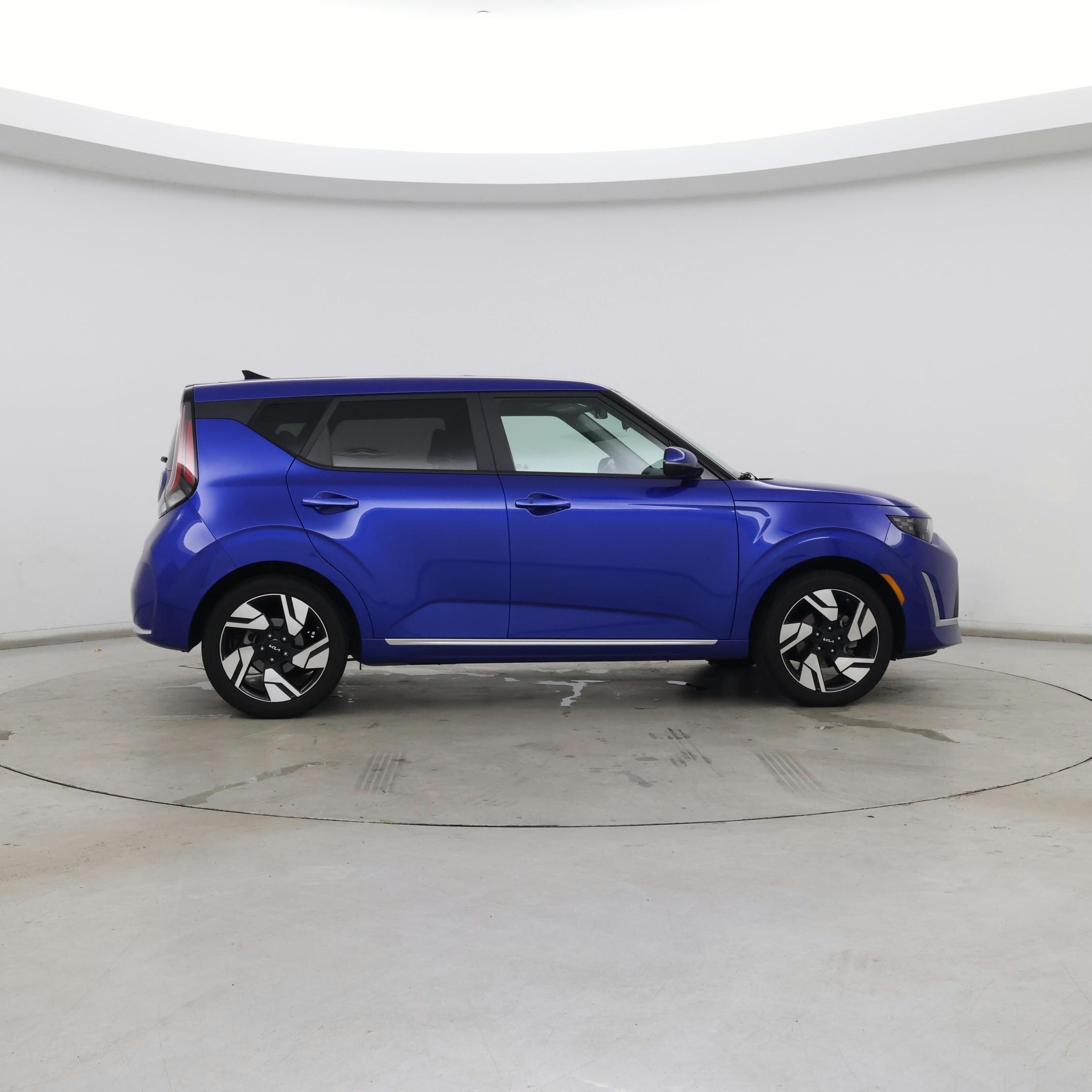Thumbnail: 2021 Jeep Compass - 7
