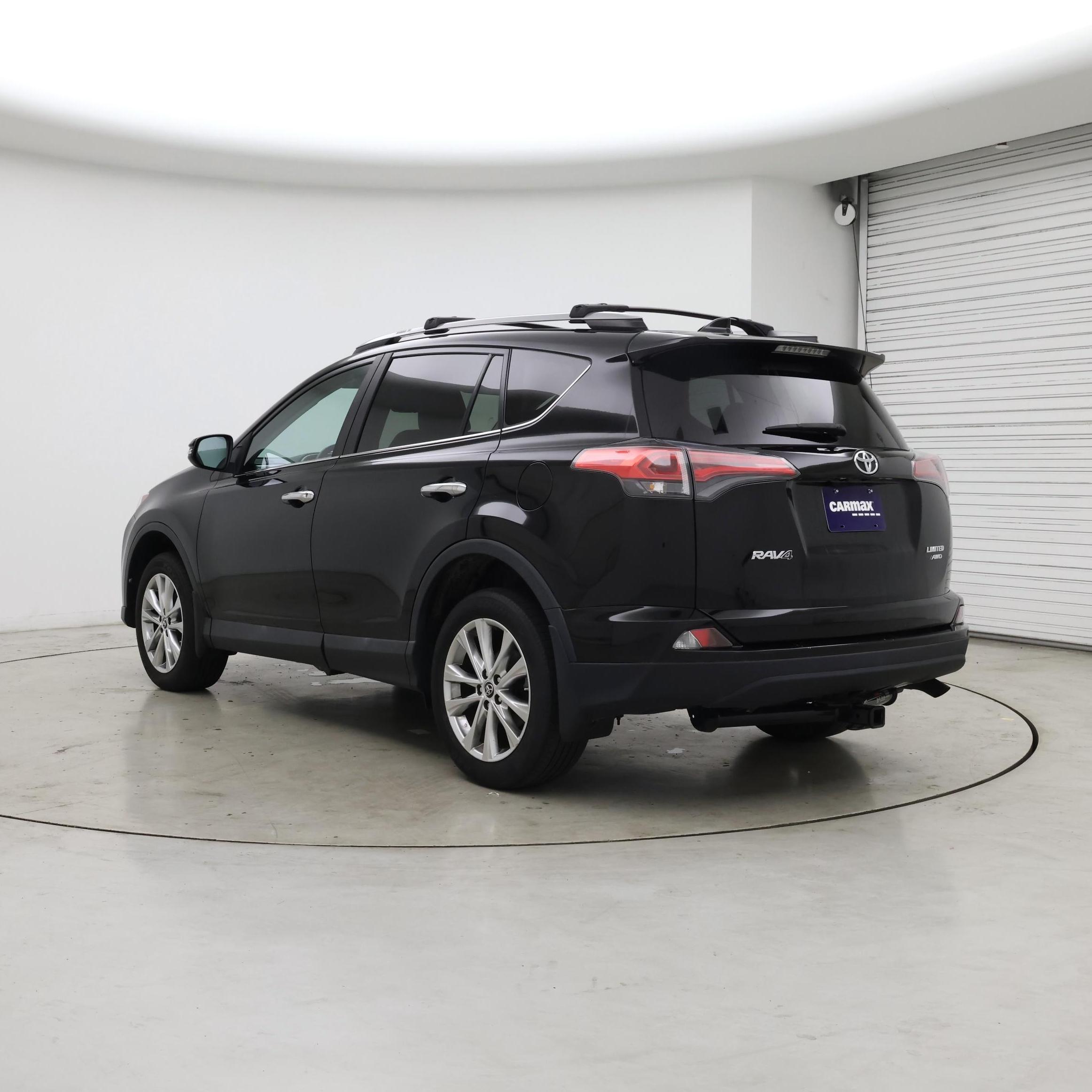 Thumbnail: 2018 Toyota RAV4 - 2