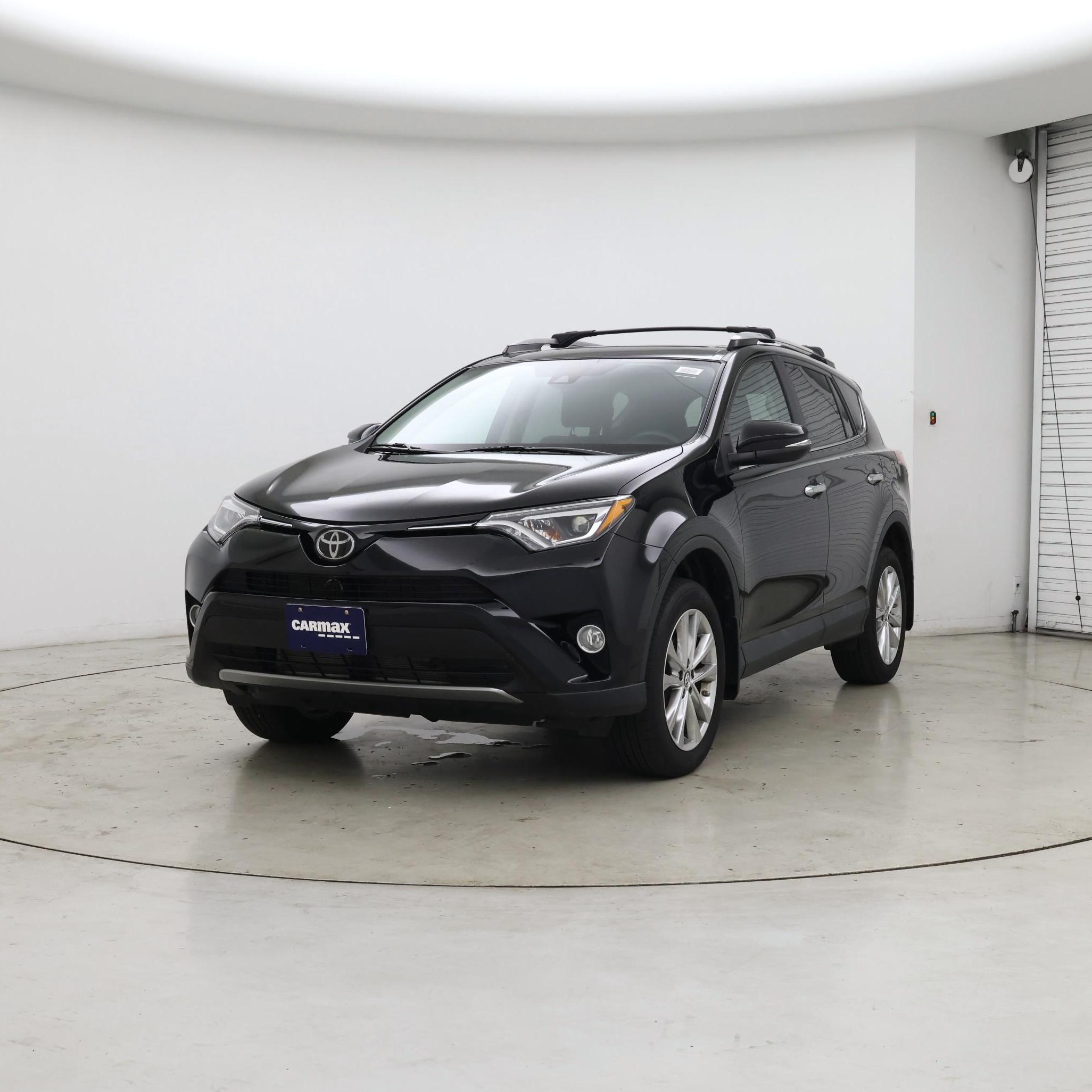 Thumbnail: 2018 Toyota RAV4 - 4