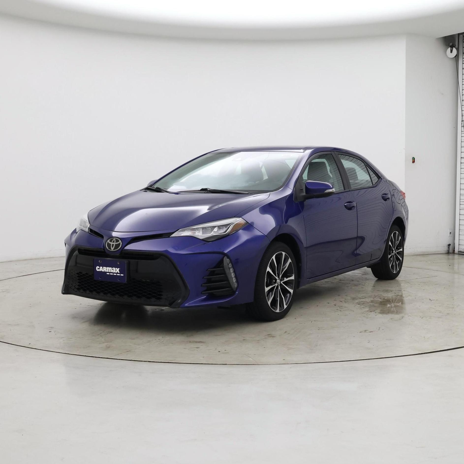 Thumbnail: 2018 Toyota Corolla - 4