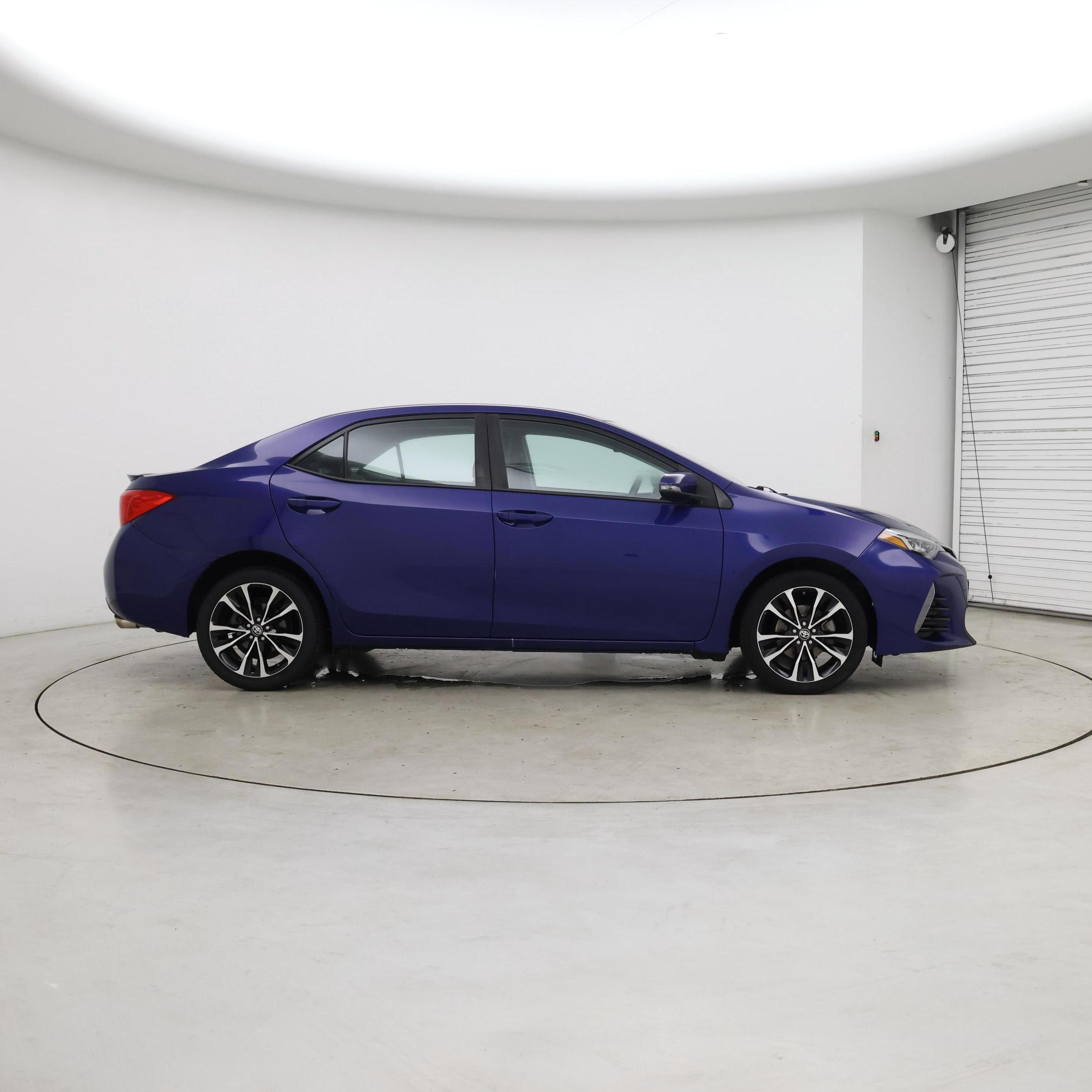 Thumbnail: 2018 Toyota Corolla - 7