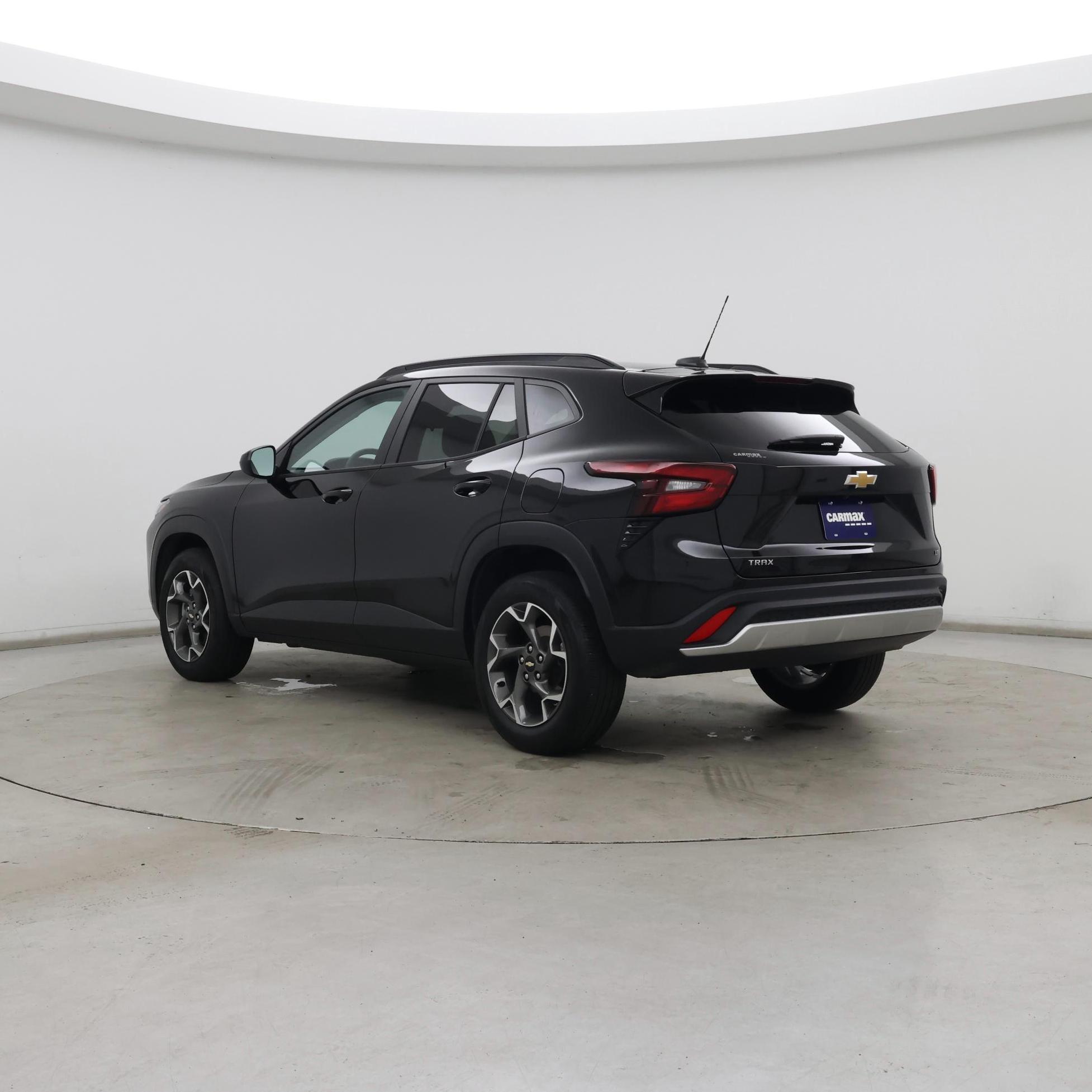 Thumbnail: 2025 Chevrolet Trax - 2