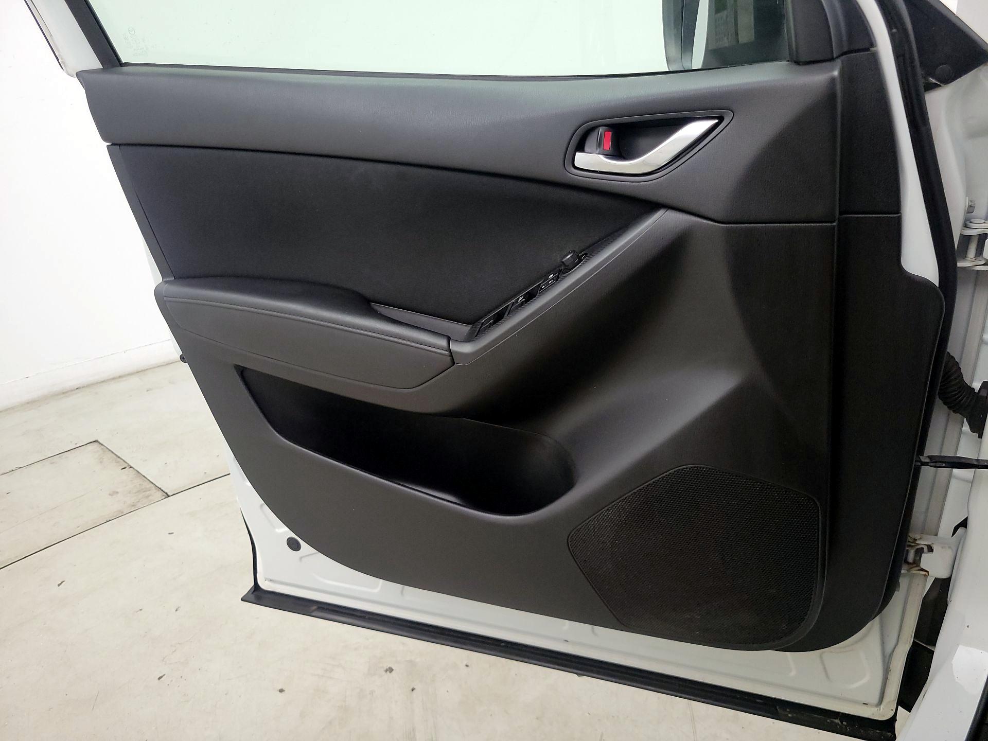 Thumbnail: 2016 Mazda CX-5 - 12