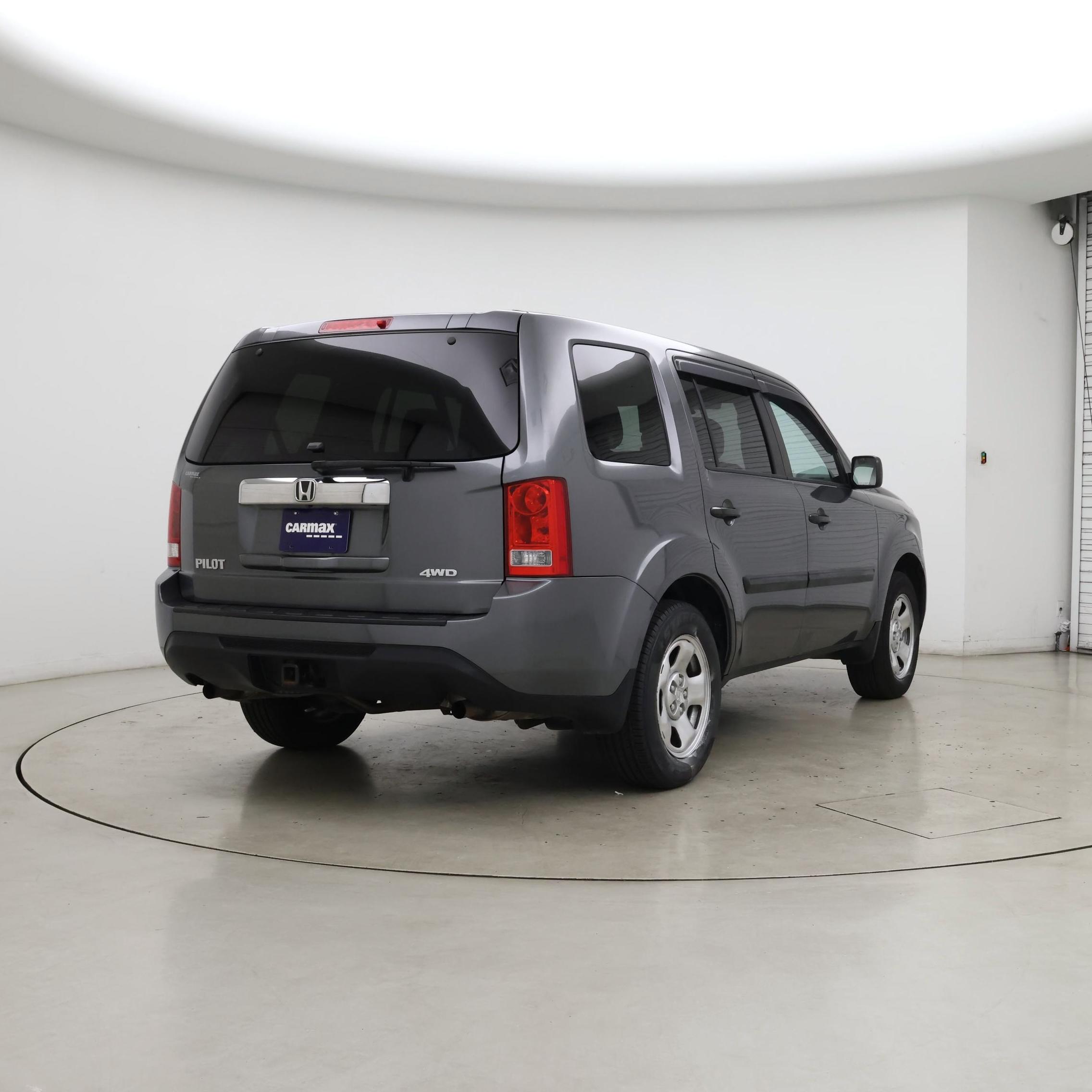 Thumbnail: 2013 Honda Pilot - 8