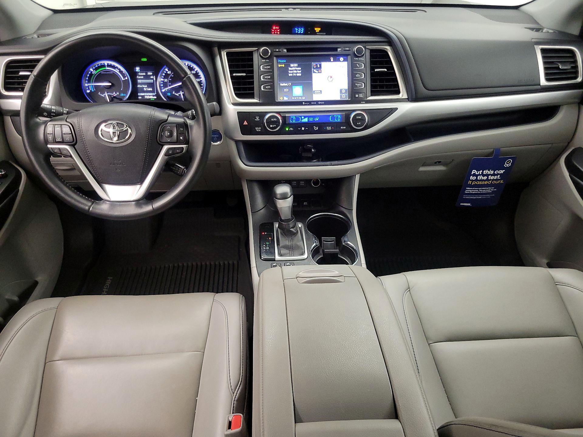 Thumbnail: 2019 Toyota Highlander - 9