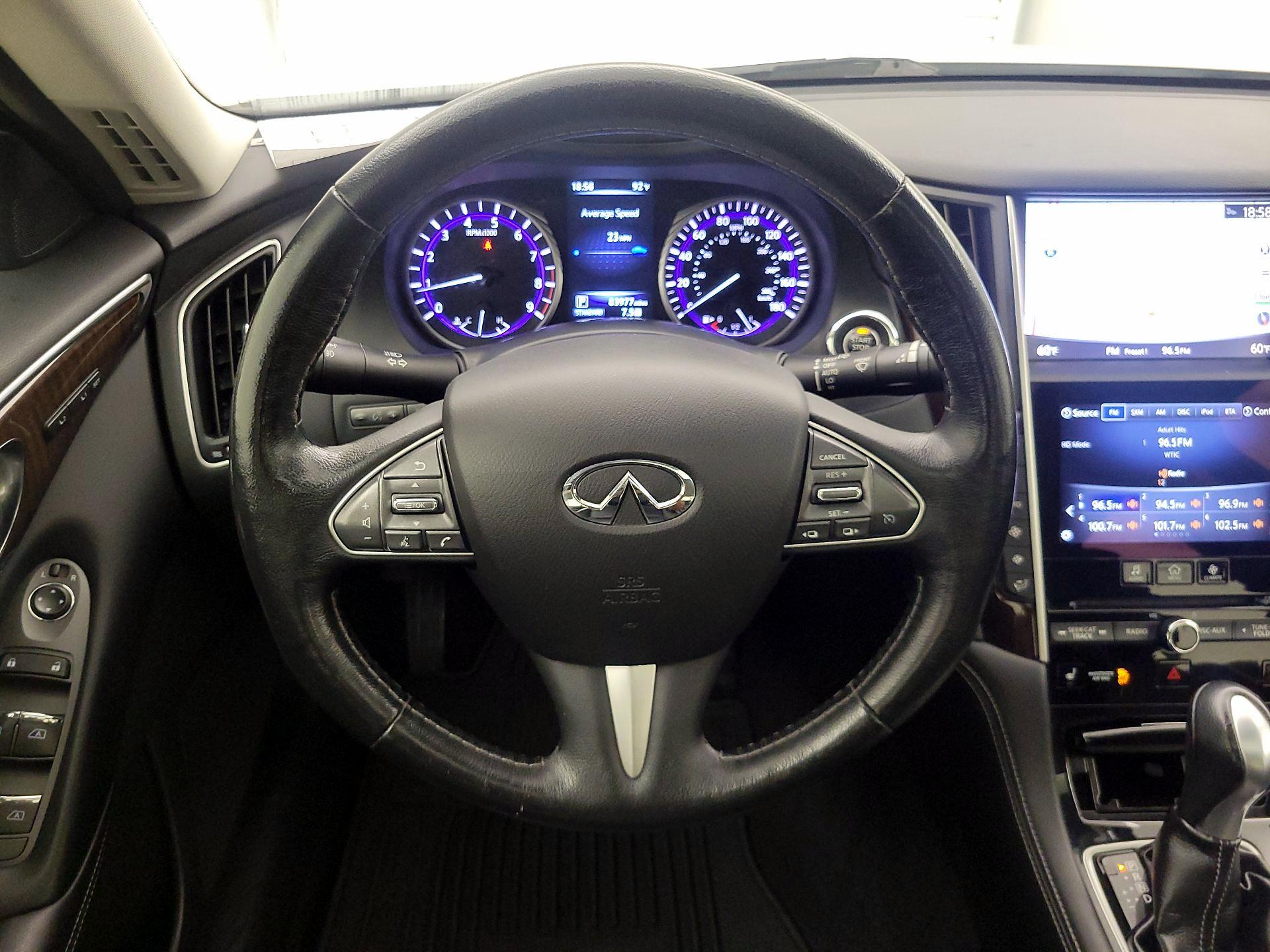 Thumbnail: 2015 INFINITI Q50 - 10
